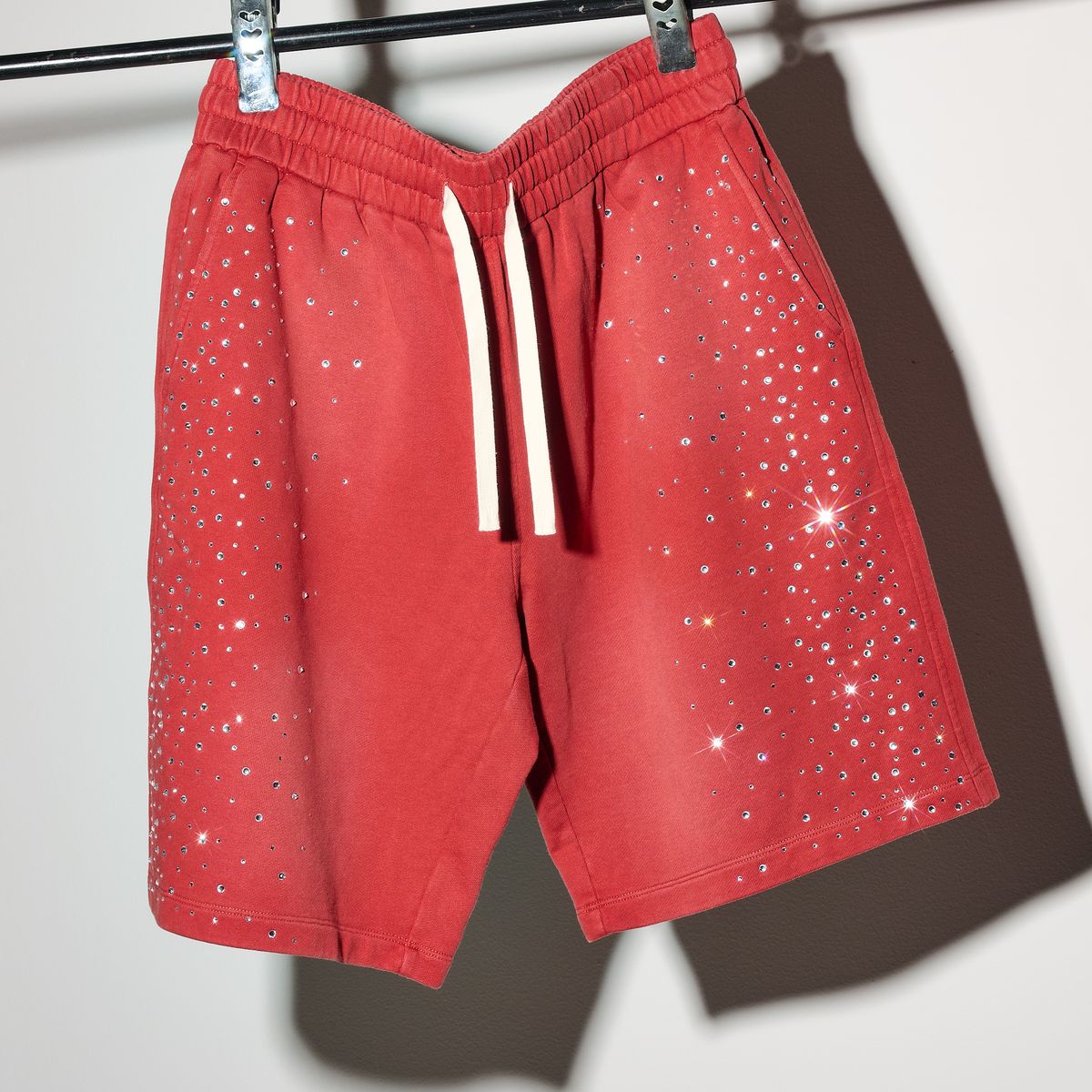 Duaa &quot;love&quot; Red Stone Sweat Shorts - RED