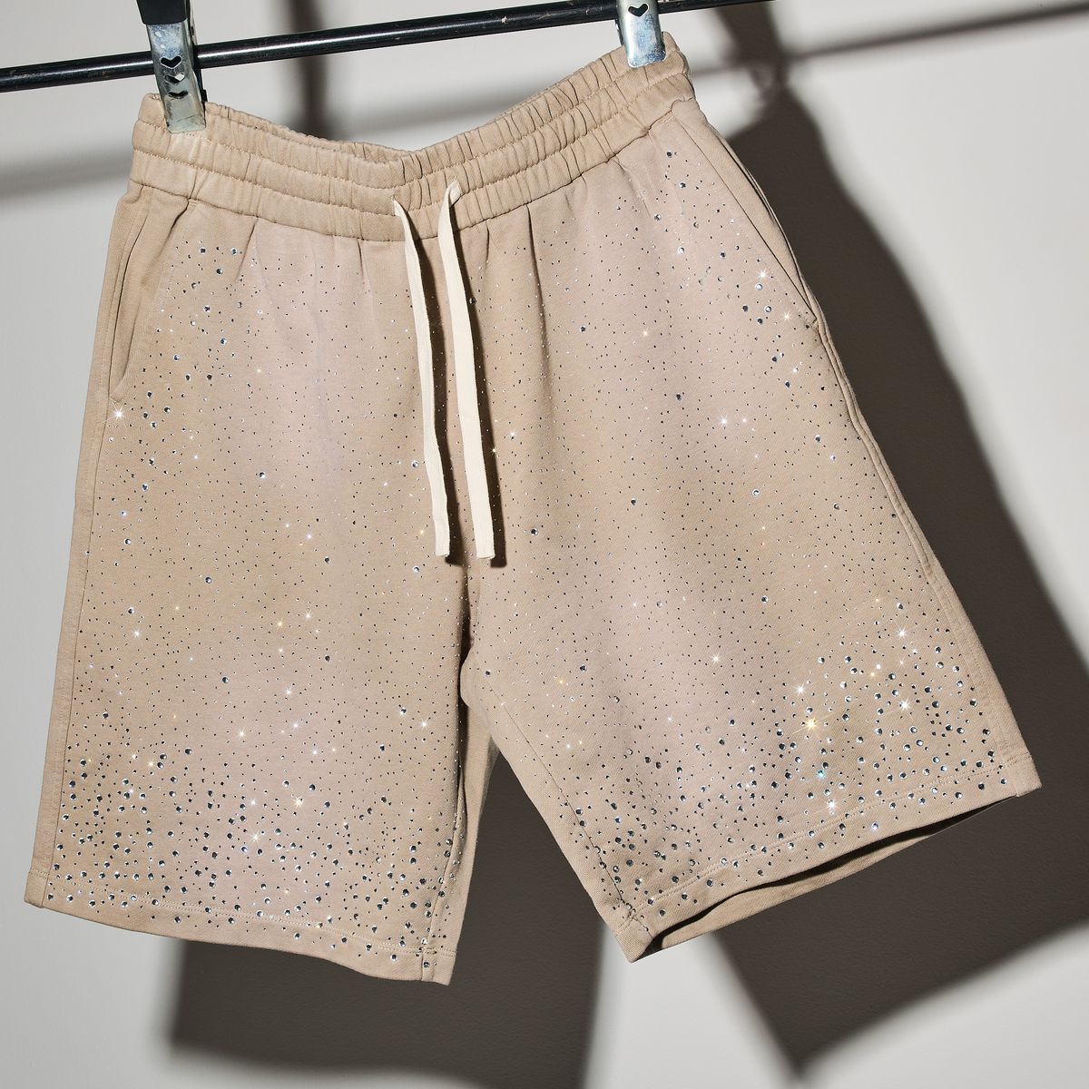 Duaa &quot;enlighten&quot; Beige Stone Sweat Shorts - BEIGE