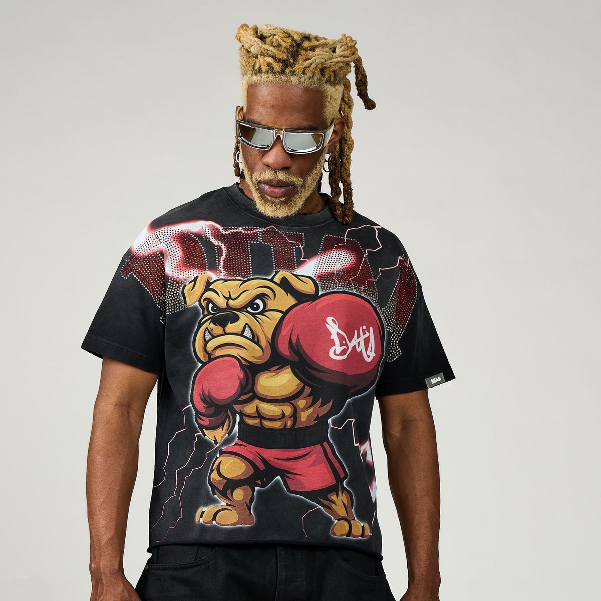Duaa Champ Tee Shirt - BLACK WASH