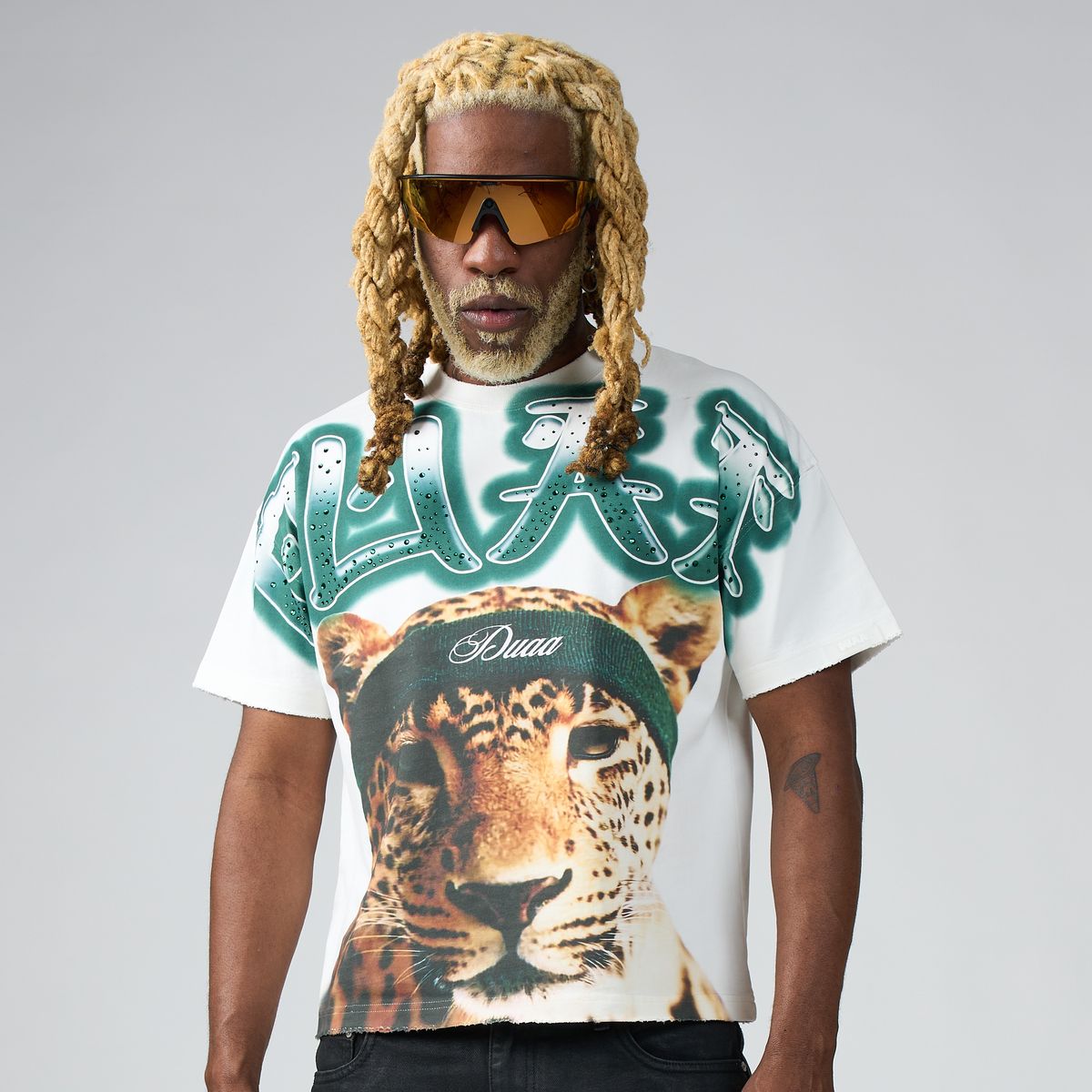 Duaa Bolt Tee - WHITE