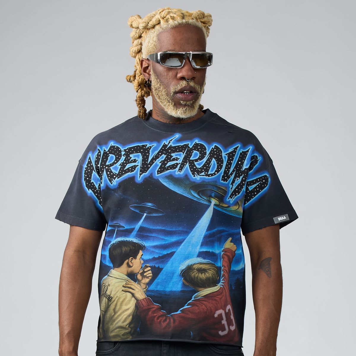 Duaa Signal Tee - BLACK/BLUE