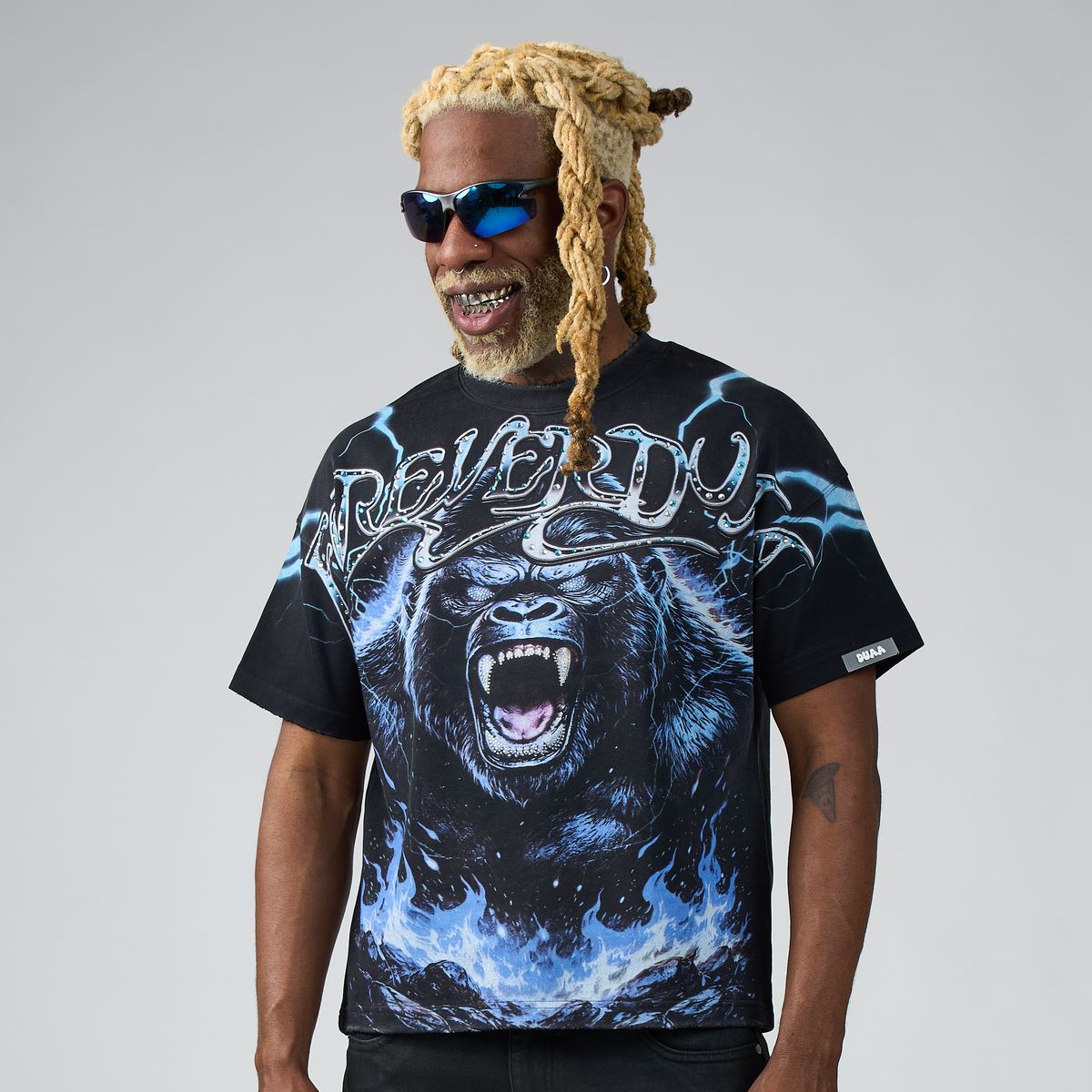Duaa Elect Tee - BLACK/BLUE