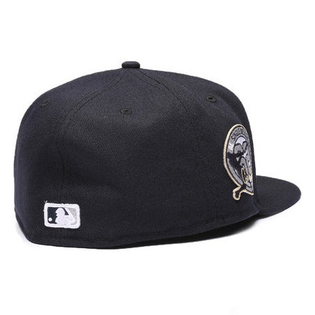 New Era Yankees Judge Side Fitted Hat - NAVY BLUE