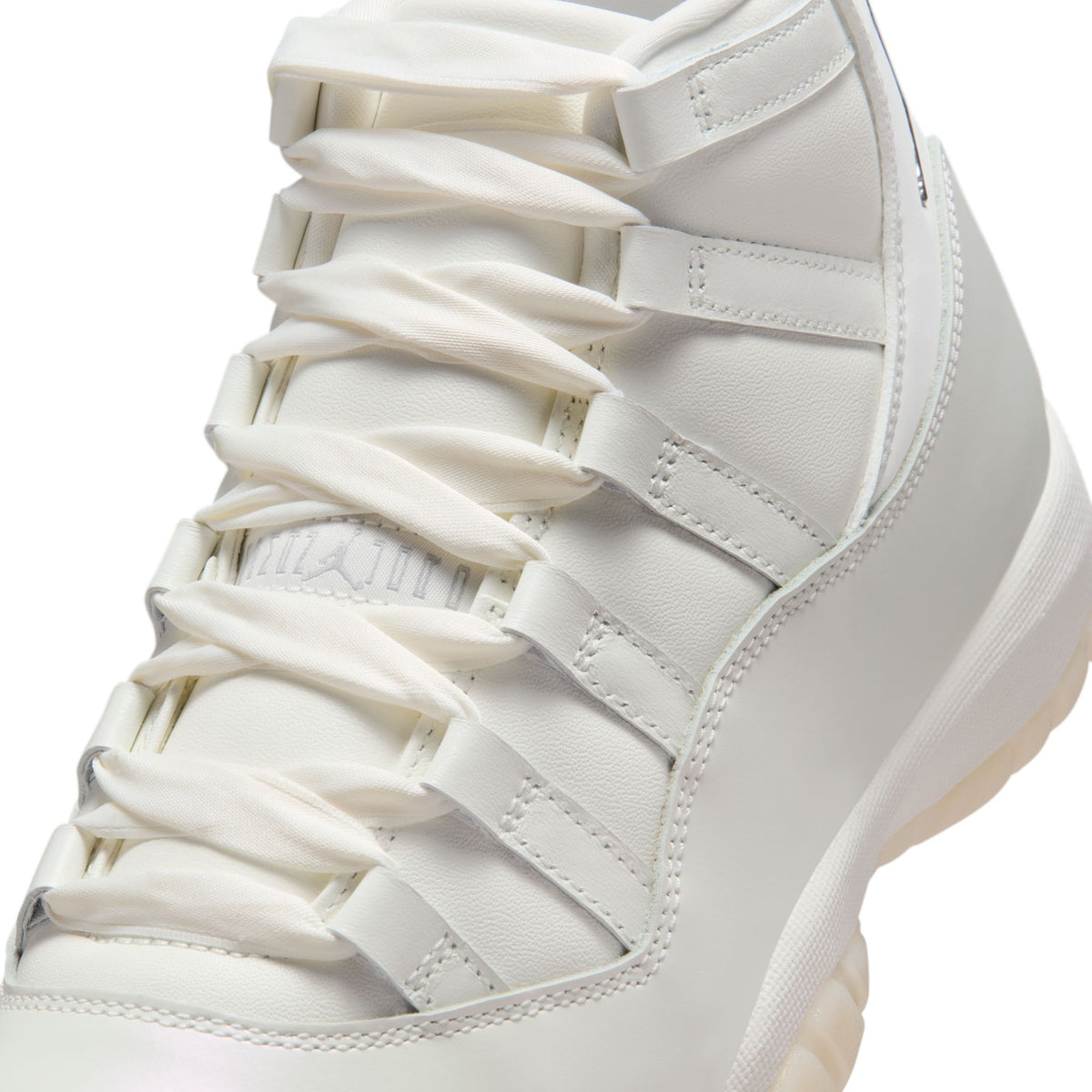 Air Jordan 11 Retro &quot;Pearl&quot; - SAIL/PEARL GREY-WHITE-METALLIC SILVER