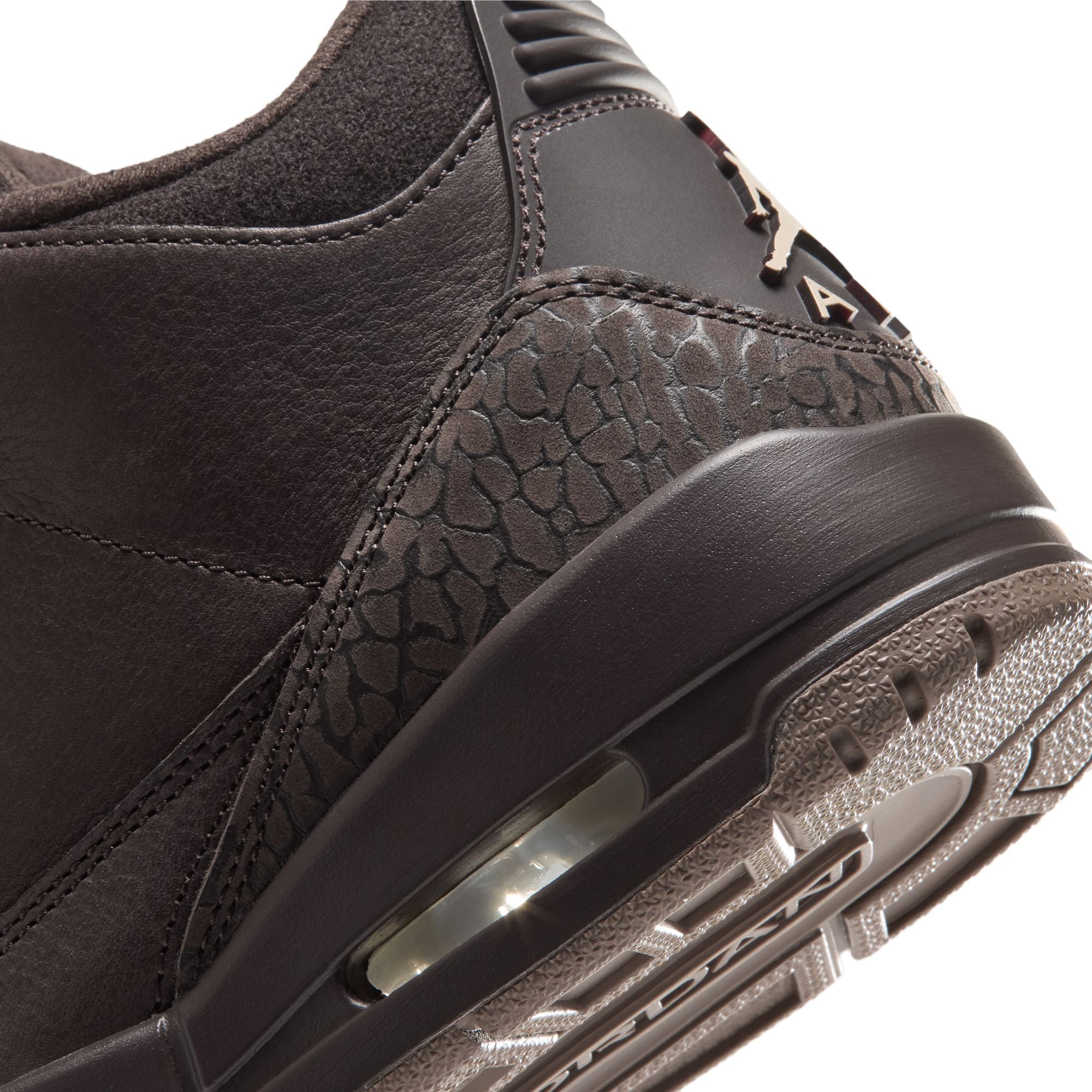 Women's Air Jordan 3 Retro "Fireside" - VELVET BROWN/PEARL WHITE-LT BRITISH TAN