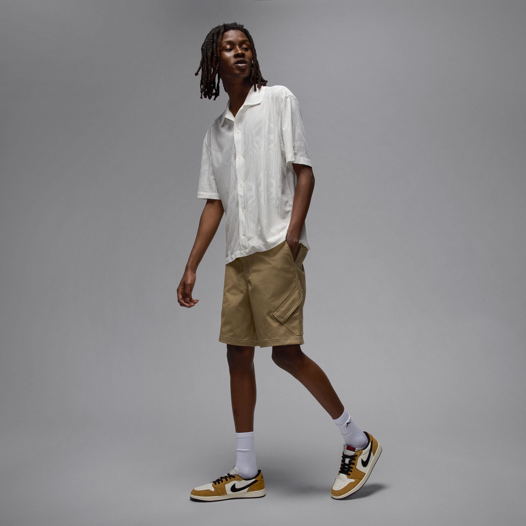 Men's Air Jordan 1 Retro Low OG "Rookie of The Year" - SAIL/BLACK-GOLDEN HARVEST-GYM RED