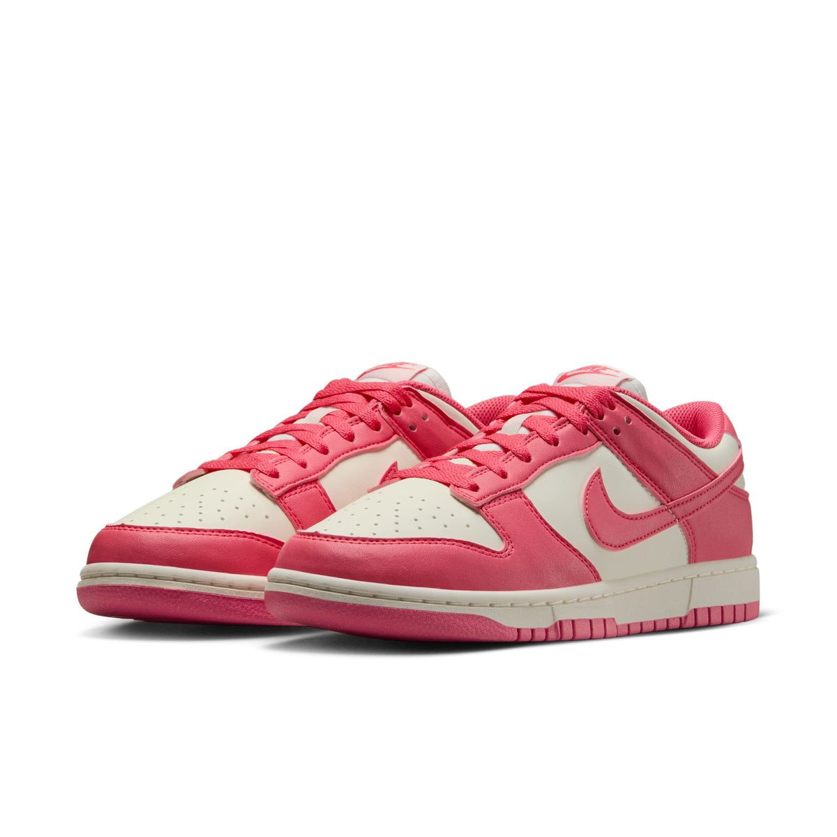 Women&#39;s Nike Dunk Low - ASTER PINK/ASTER PINK-SAIL