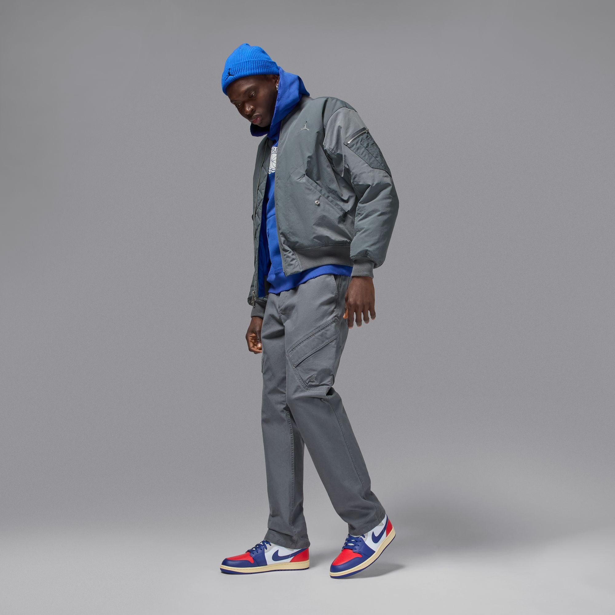 Men's Air Jordan 1 Mid SE - WHITE/DEEP ROYAL BLUE-UNIVERSITY RED