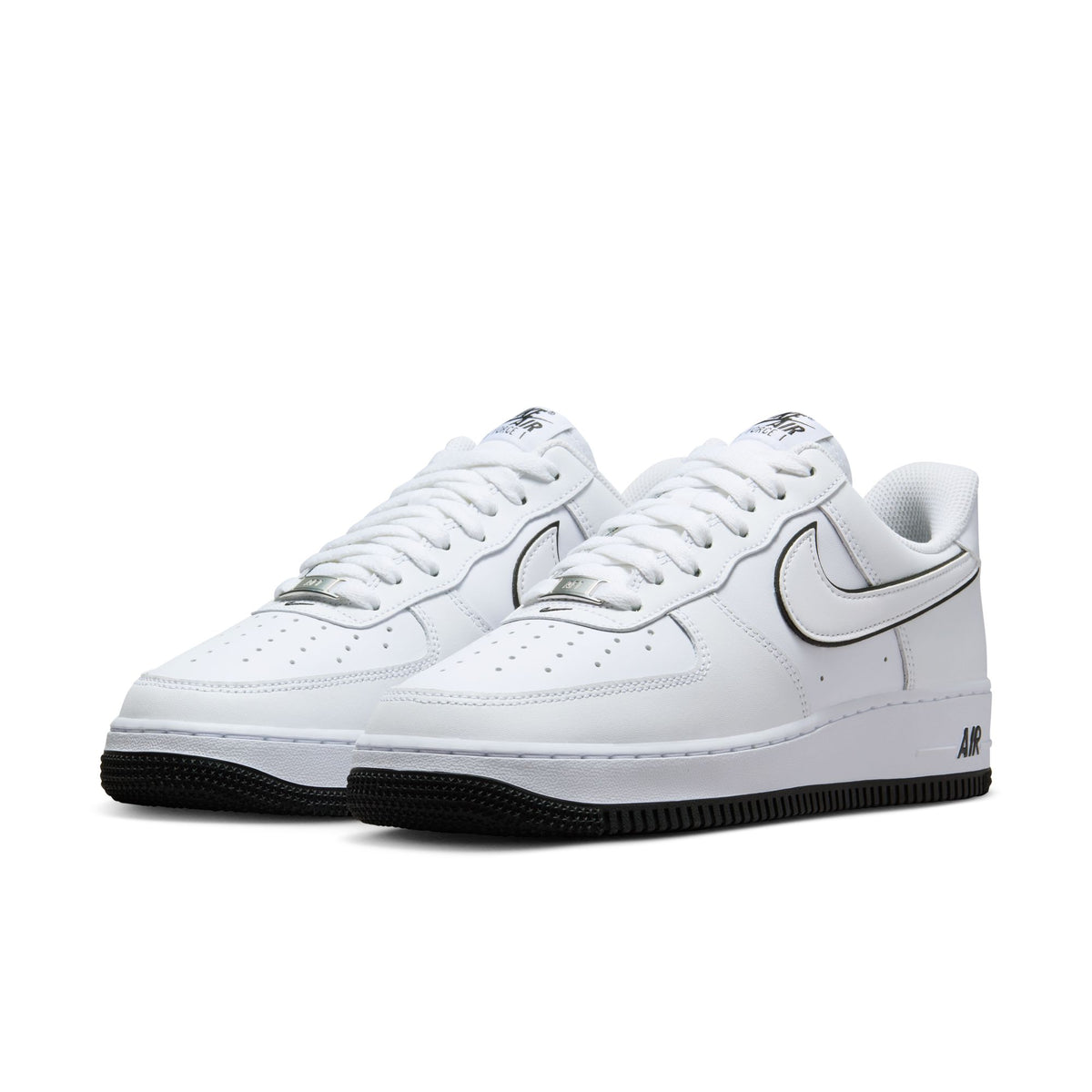 Men&#39;s Nike Air Force 1&#39;07 &quot;White and black outline colorway&quot;