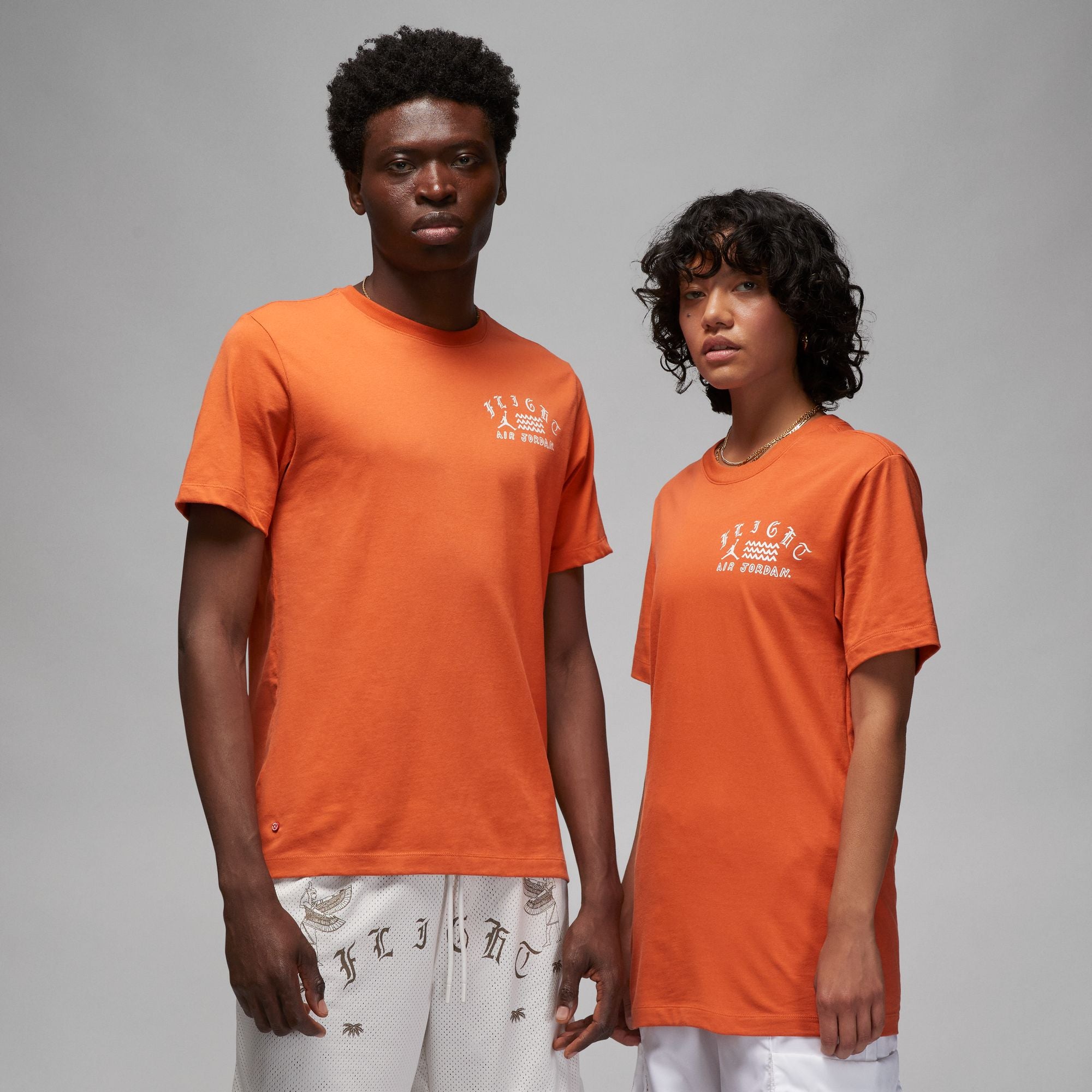 最新Tシャツ☆Jordan Artist Series by Umar Rashid☆選べる２色 Jordan Artist Series by Umar Rashid - LIGHT SIENNA/SAIL