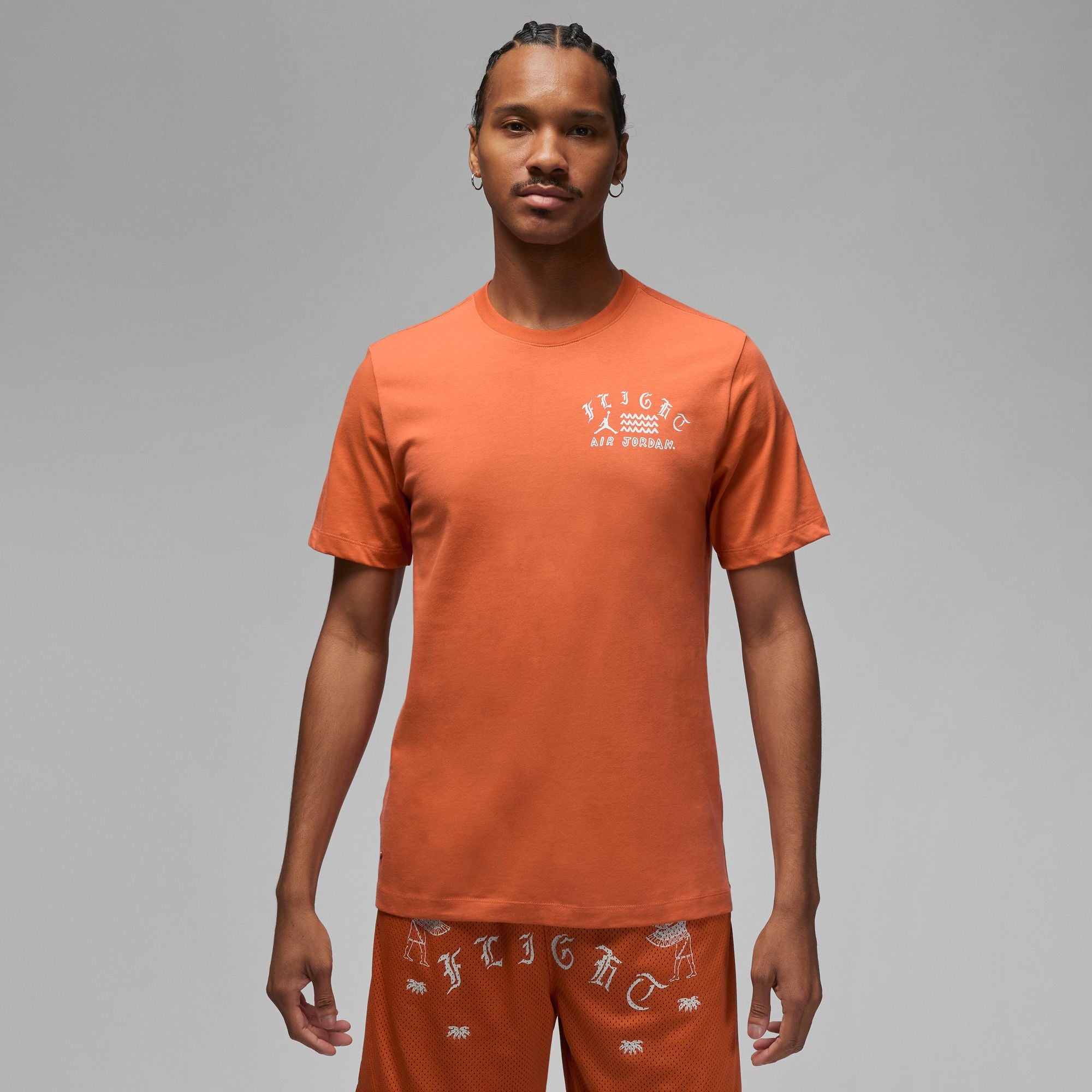 最新Tシャツ☆Jordan Artist Series by Umar Rashid☆選べる２色 Jordan Artist Series by Umar Rashid - LIGHT SIENNA/SAIL
