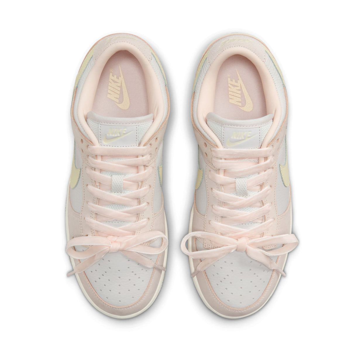 Women&#39;s Nike Dunk Low Premium - LIGHT SOFT PINK/COCONUT MILK