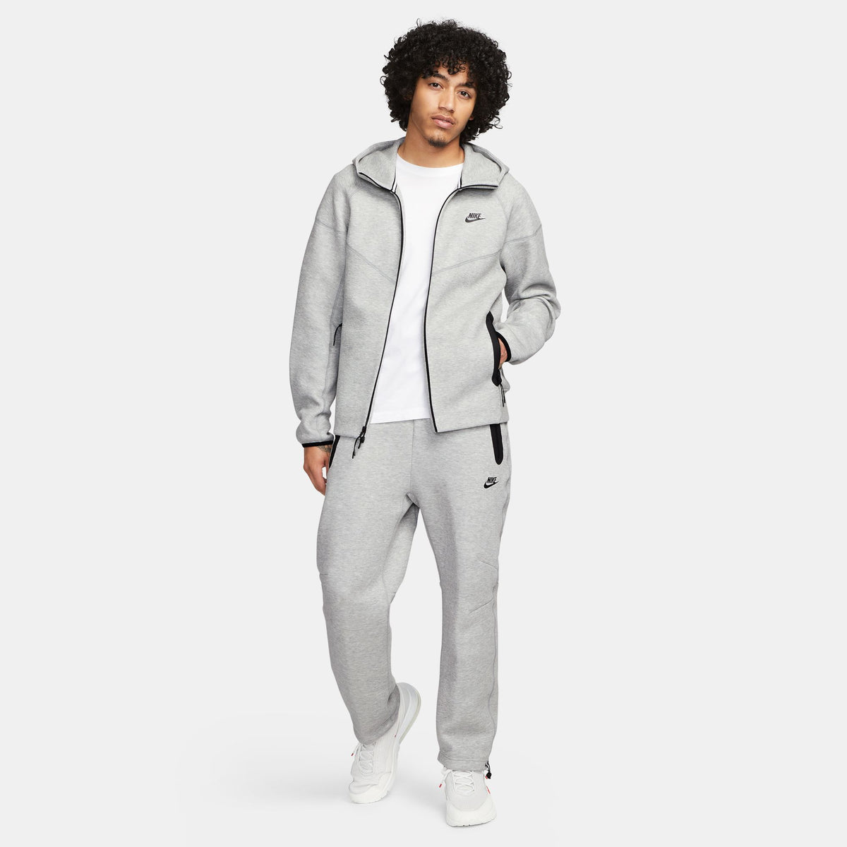 Men&#39;s Nike Sportswear Tech Fleece Windrunner -DK GREY HEATHER/BLACK