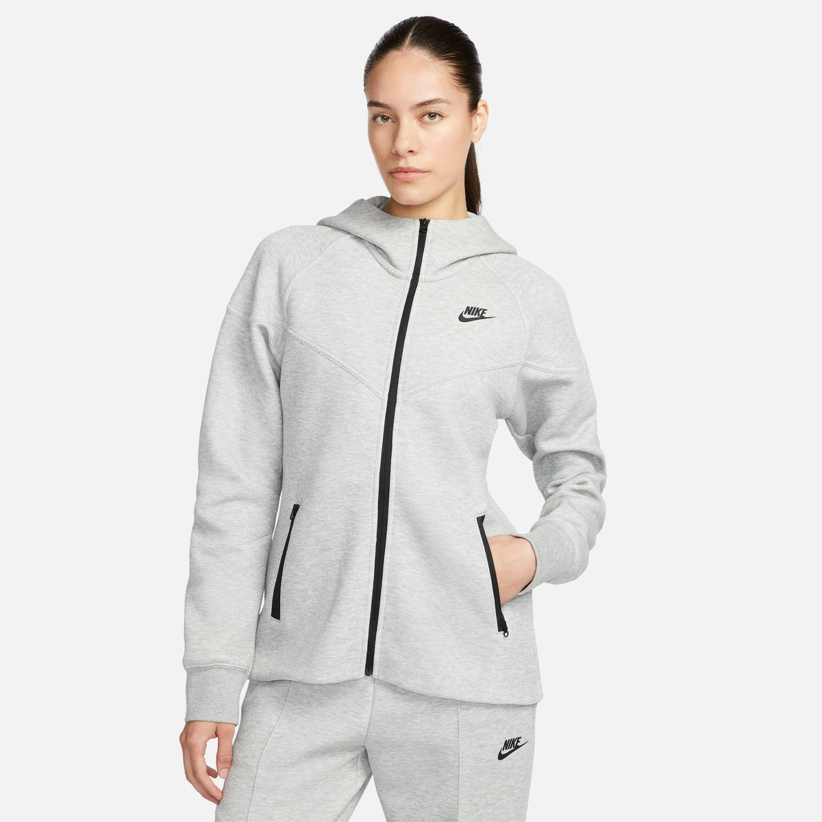 Women&#39;s Nike Sportswear Tech Fleece Windrunner - DK GREY HEATHER/BLACK