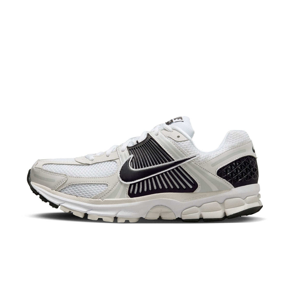 Men&#39;s Nike Zoom Vomero 5 - WHITE/BLACK-PLATINUM TINT-MTLC PLATINUM