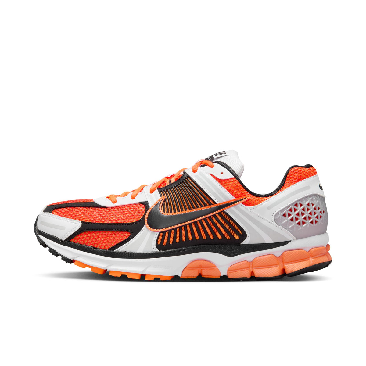 Men&#39;s Nike Zoom Vomero 5 - TOTAL ORANGE/BLACK-WHITE-MTLC PLATINUM