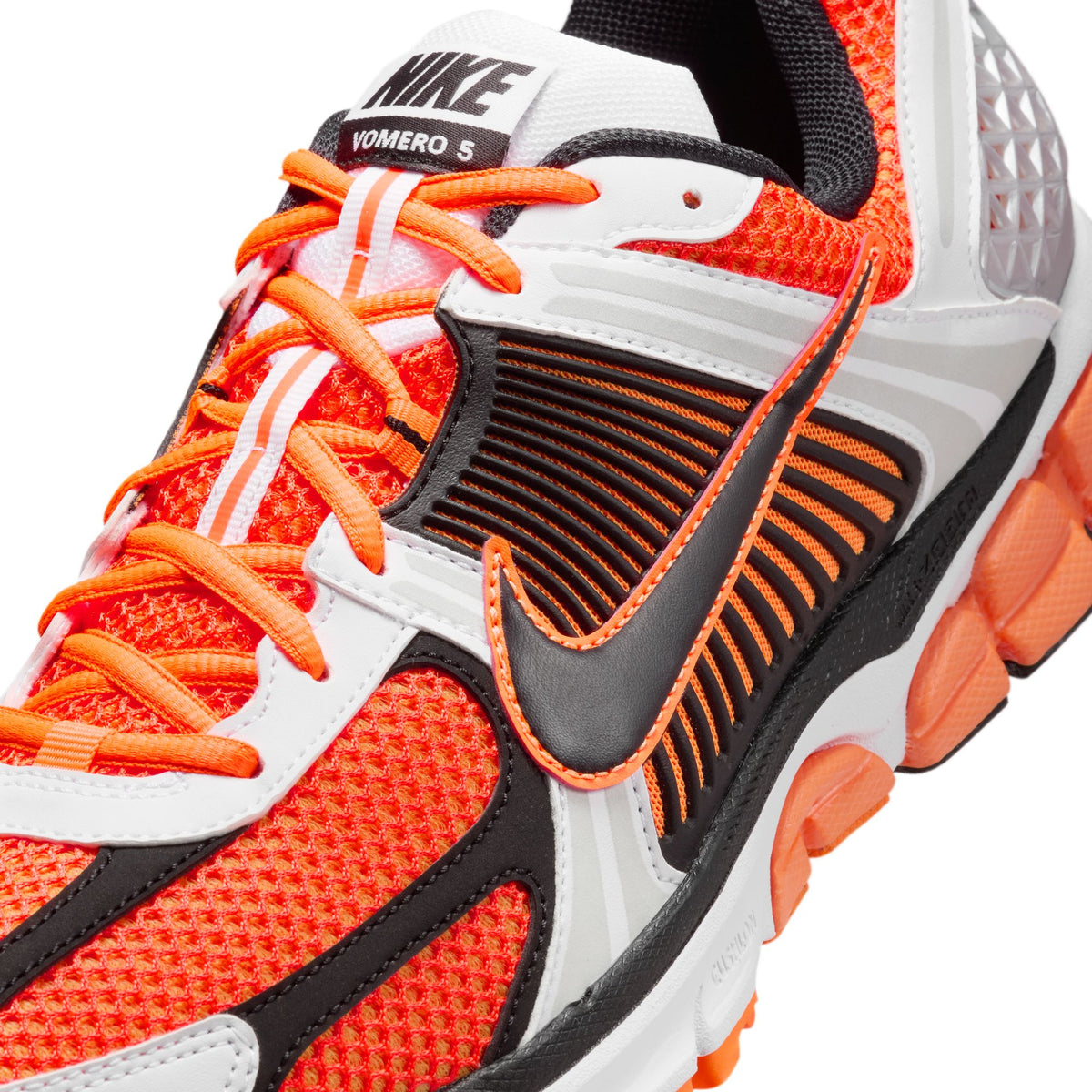 Men&#39;s Nike Zoom Vomero 5 - TOTAL ORANGE/BLACK-WHITE-MTLC PLATINUM