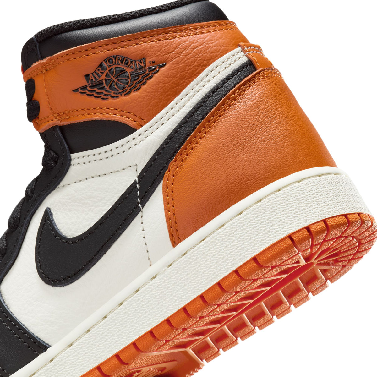 GS Air Jordan 1 Retro High Og - BLACK/BLACK-SAIL-STARFISH