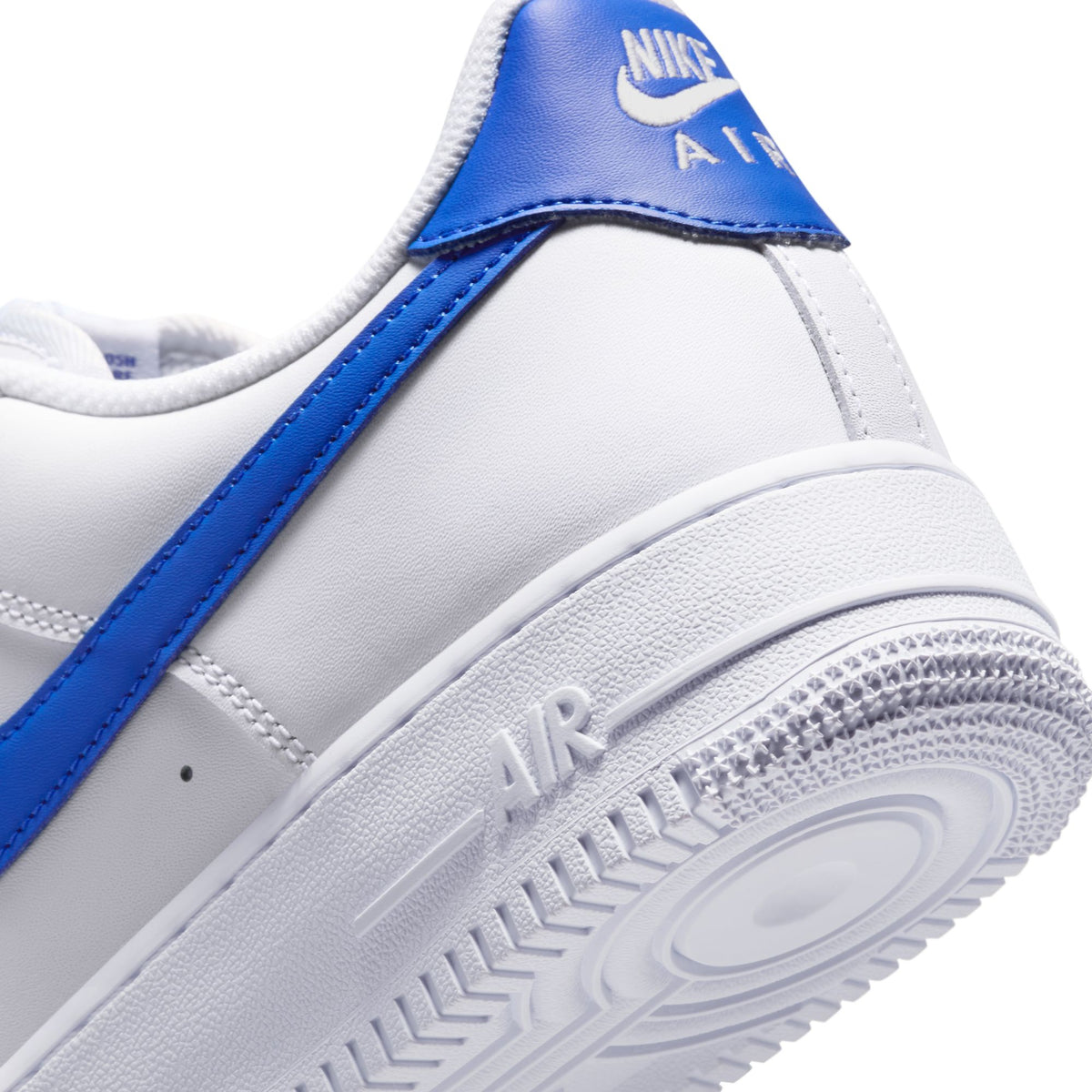 Men&#39;s Nike Air Force 1 &#39;07 - WHITE/HYPER ROYAL-WHITE