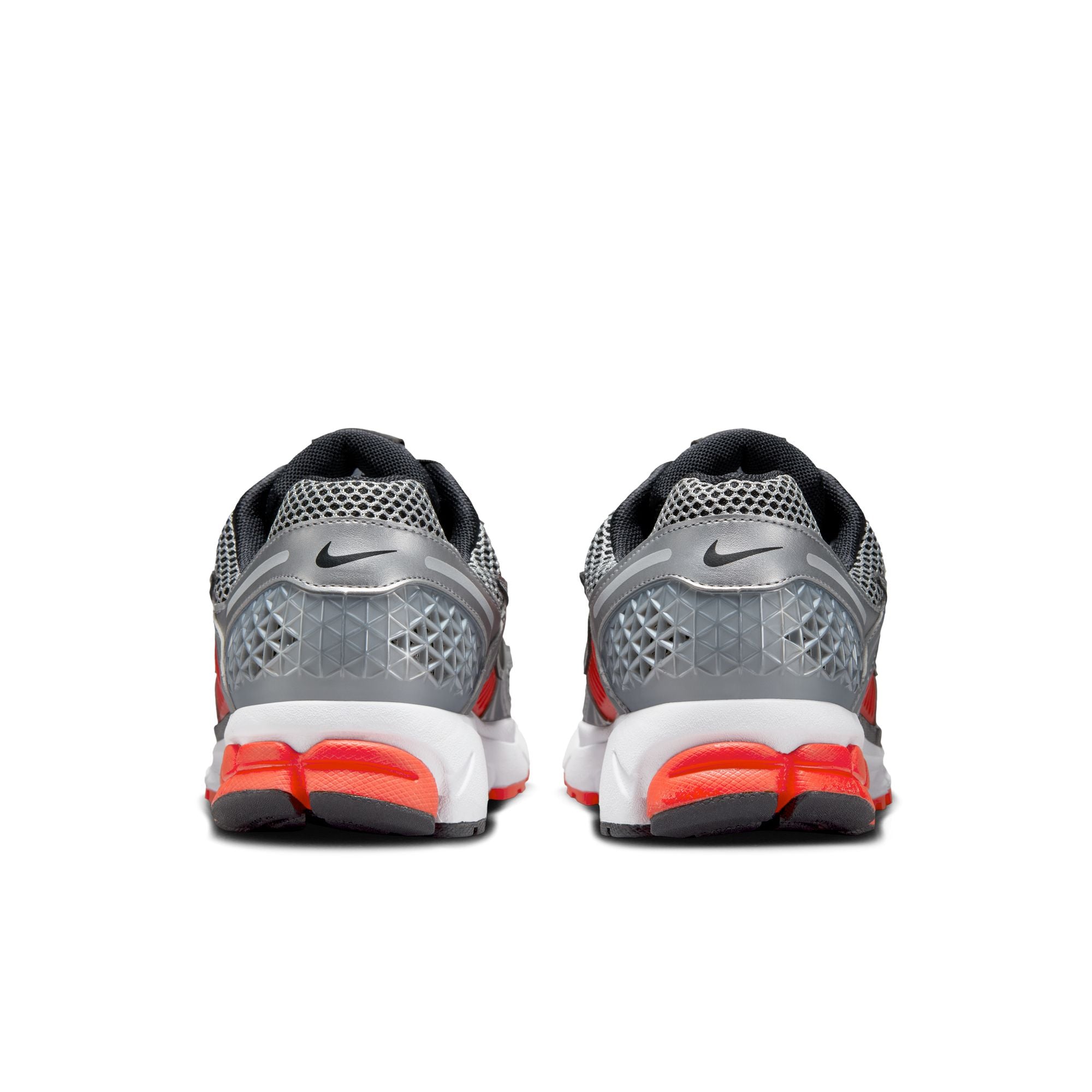 Men's Nike Zoom Vomero 5- METALLIC SILVER/BLACK-FLT SILVER