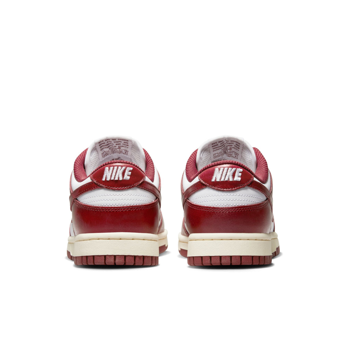 Women&#39;s Nike Dunk Low - WHITE/TEAM RED-COCONUT MILK