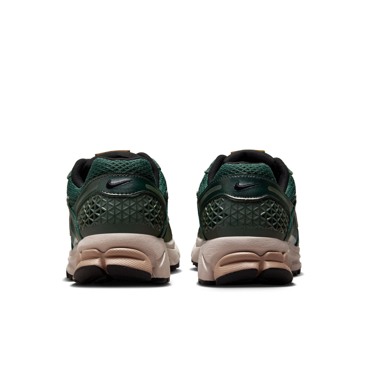 Women&#39;s Nike Zoom Vomero 5 - VINTAGE GREEN/CHROME-LT OREWOOD BRN-HEMP