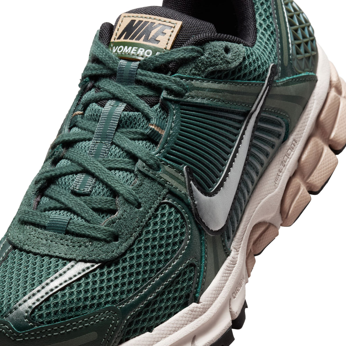 Women&#39;s Nike Zoom Vomero 5 - VINTAGE GREEN/CHROME-LT OREWOOD BRN-HEMP