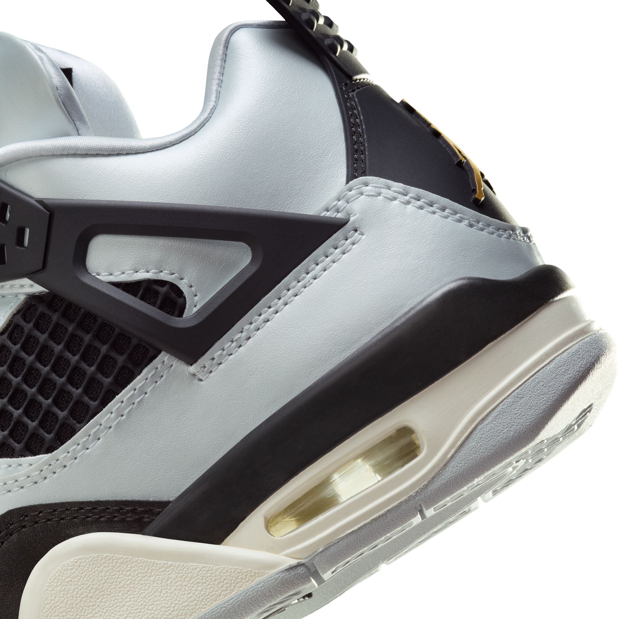 Air jordan retro 4 black and gold online