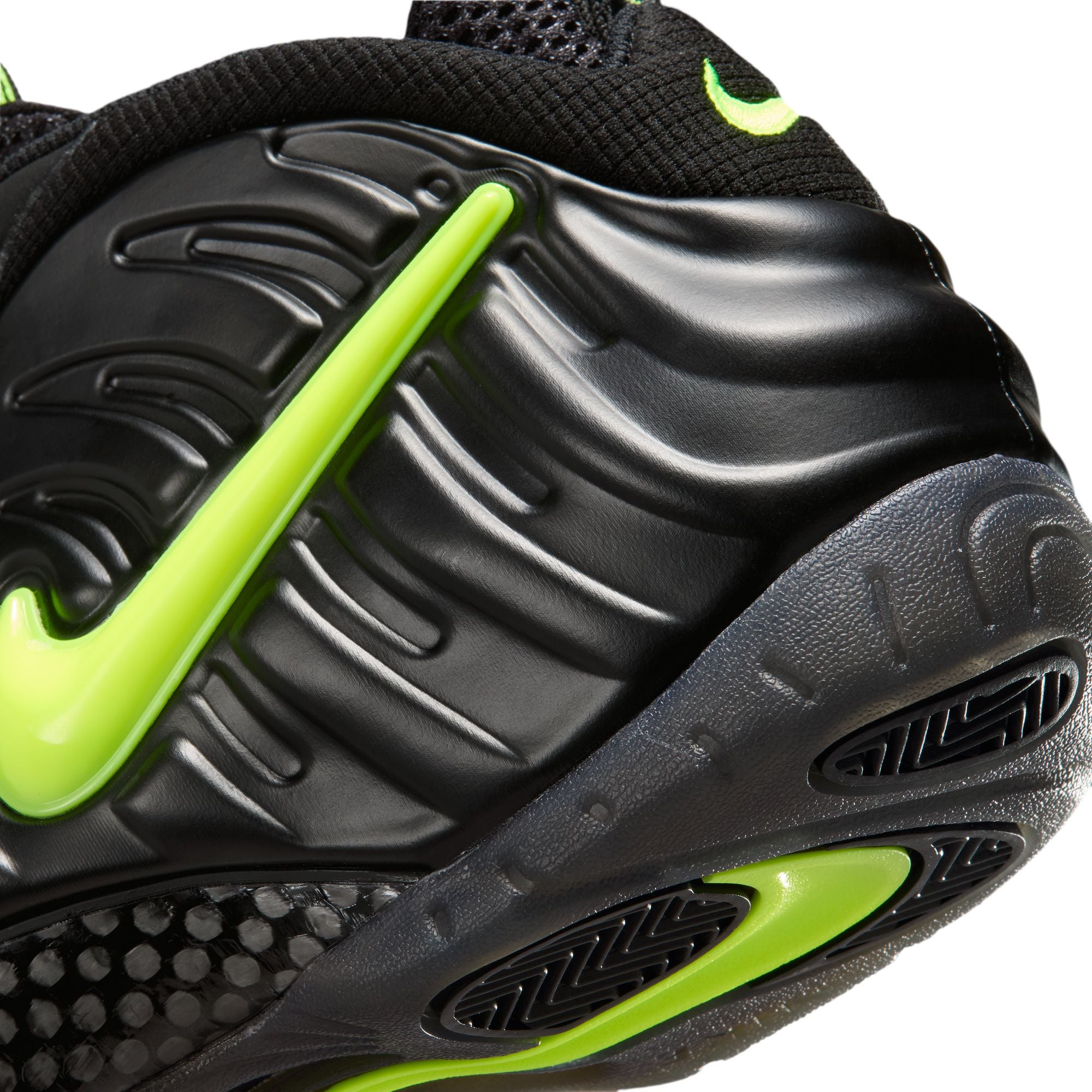 Men's Nike Air Foamposite One Pro - BLACK/VOLTAGE YELLOW