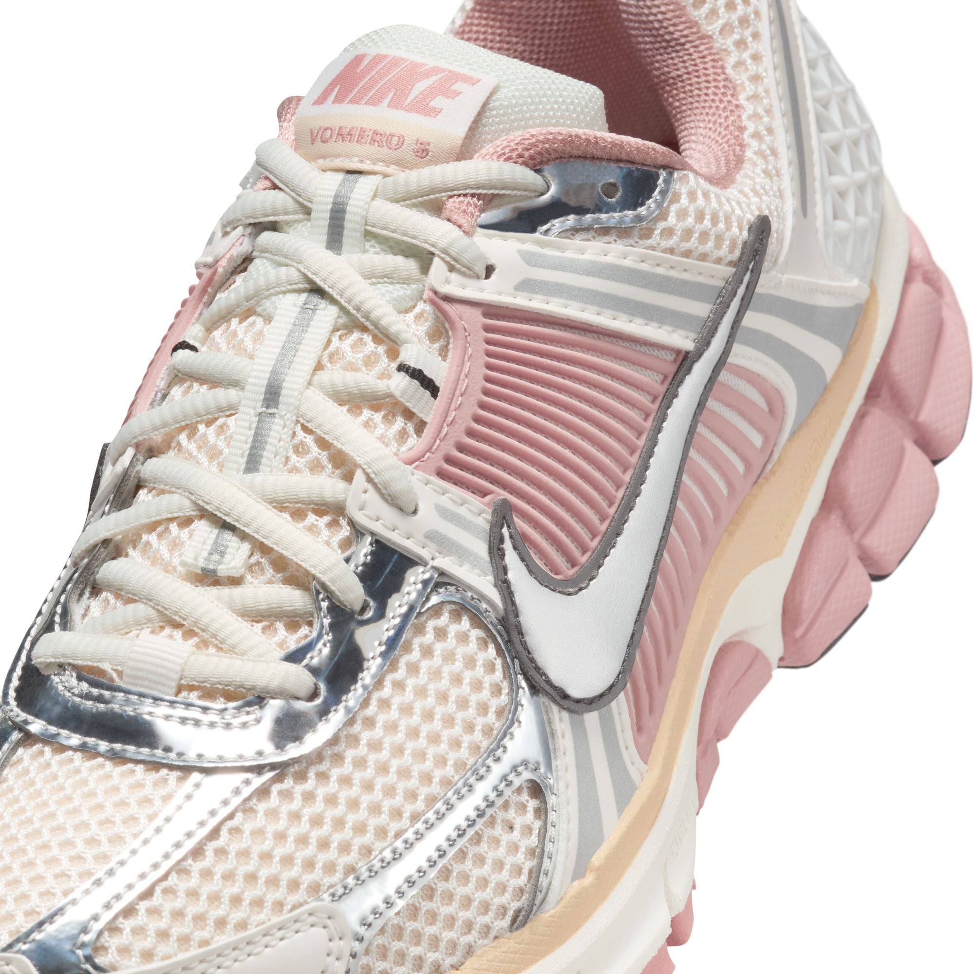 Women's Nike Zoom Vomero 5 - SAIL/SAIL-PEARL WHITE-PARTICLE PINK