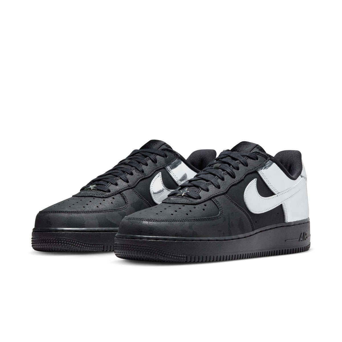 Men&#39;s Nike Air Force 1 Low Retro QS - BLACK/CHROME-BLACK