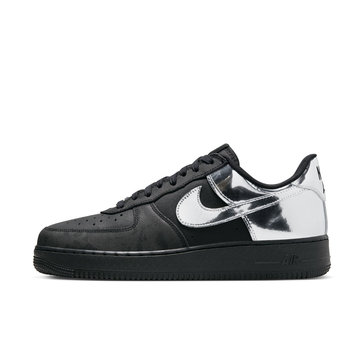 Men&#39;s Nike Air Force 1 Low Retro QS - BLACK/CHROME-BLACK