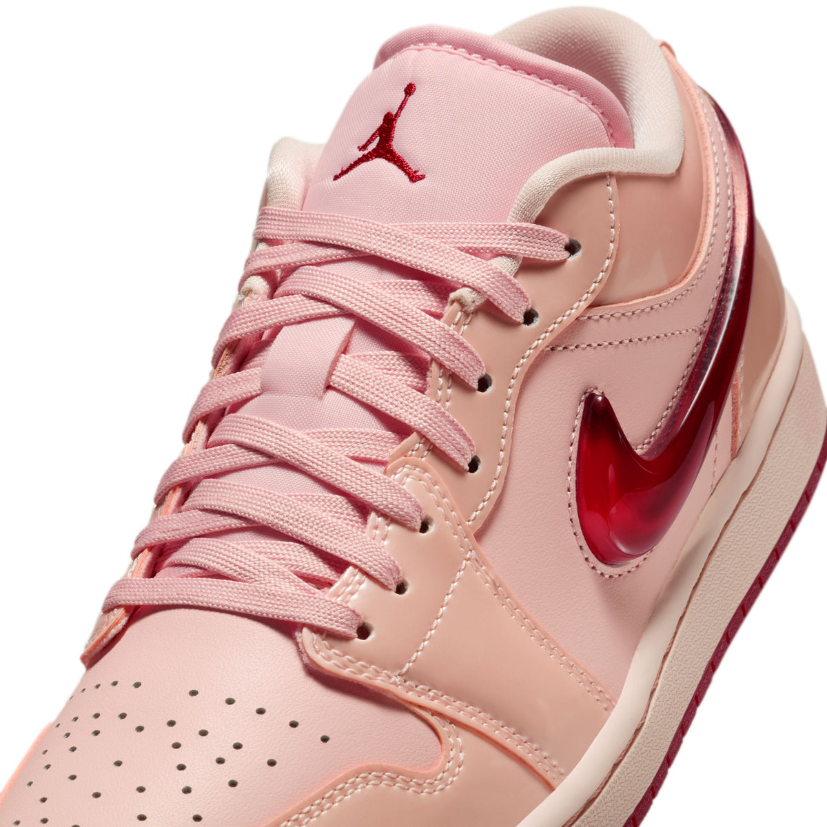 Women&#39;s Air Jordan 1 Low - WASHED-CORAL/TEAM-RED