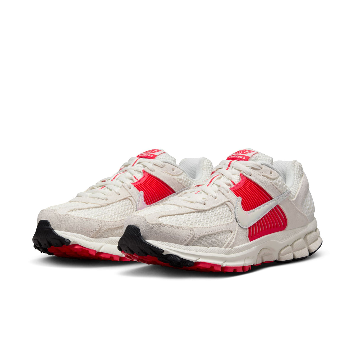 Women&#39;s Nike Zoom Vomero 5 - SAIL/MULTI-COLOR-SIREN RED-BLACK