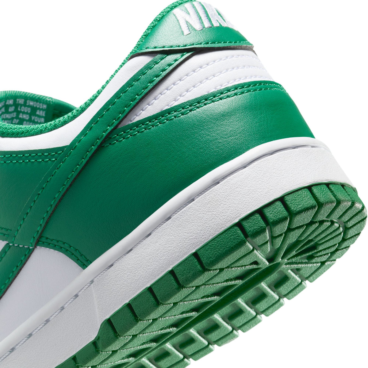 Men&#39;s Nike Dunk Low Retro - WHITE/MALACHITE