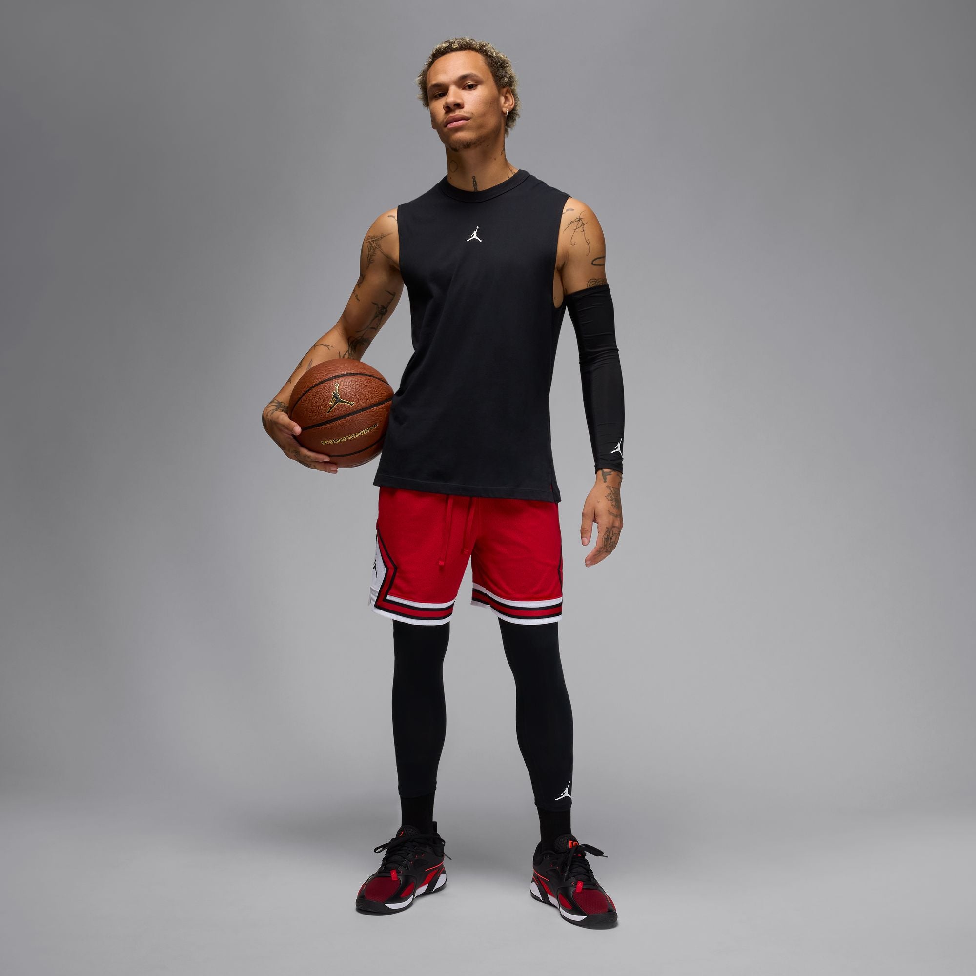 Men's Jordan Dri-FIT Mesh Diamond Shorts - GYM RED/WHITE/BLACK