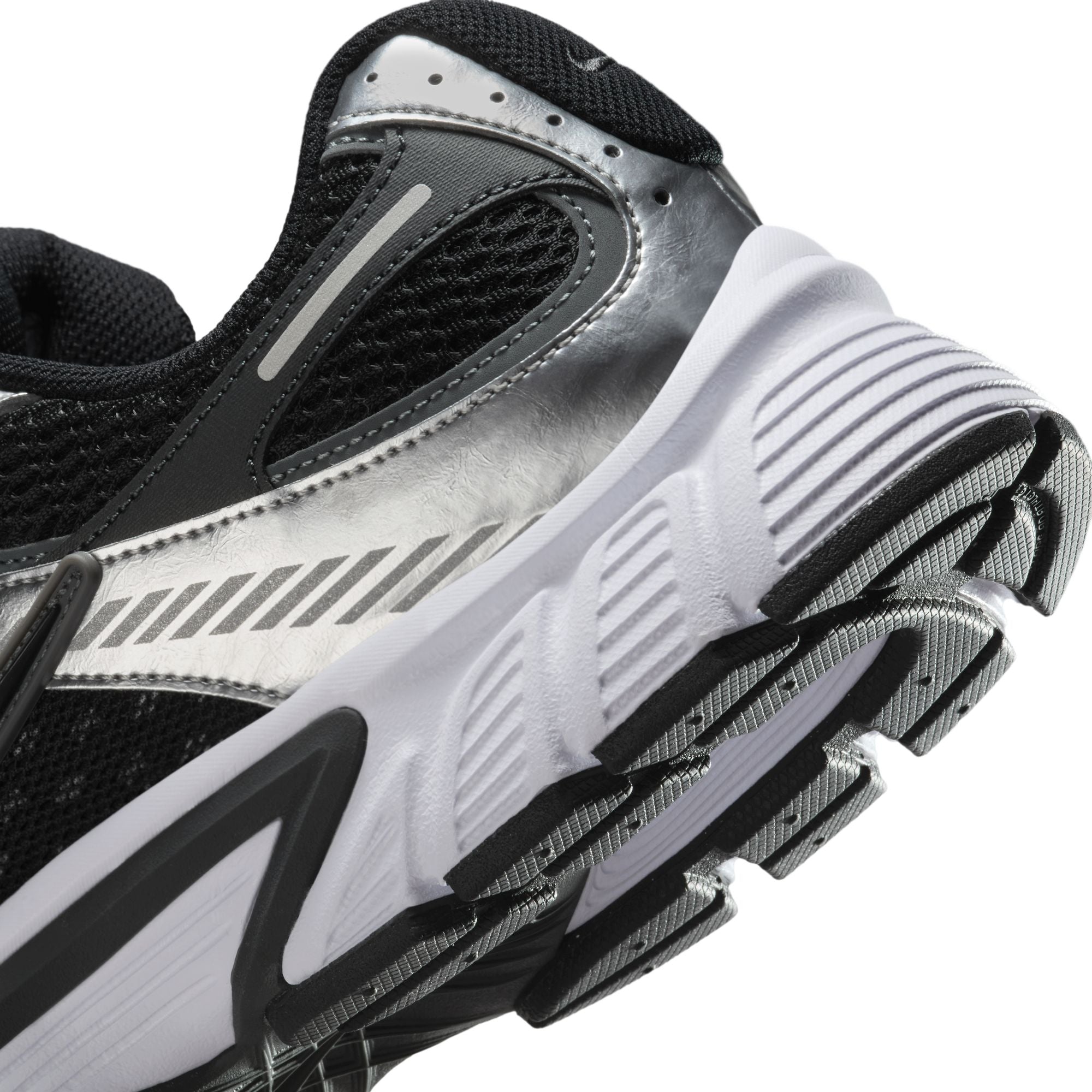 Men's Nike V5 Rnr - BLACK/BLACK-ANTHRACITE-SMOKE GREY