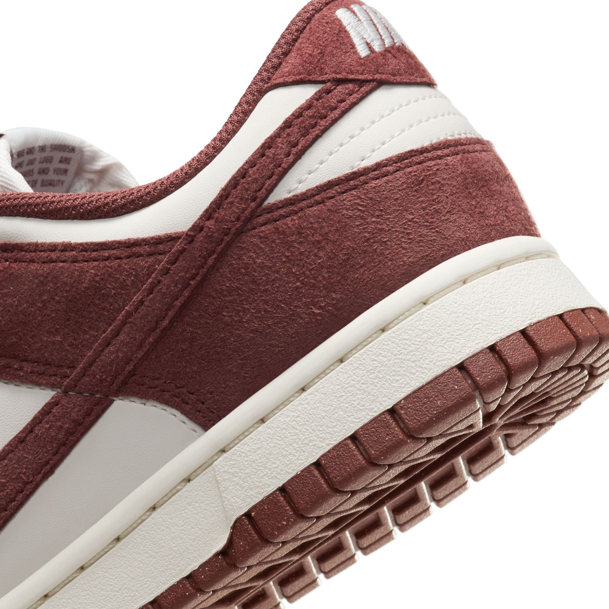 送料込み 追跡あり Nike Dunk Low Phantom/Sail/White/Red Sepia Women's Nike Dunk Low - PHANTOM/RED SEPIA-SAIL-WHITE