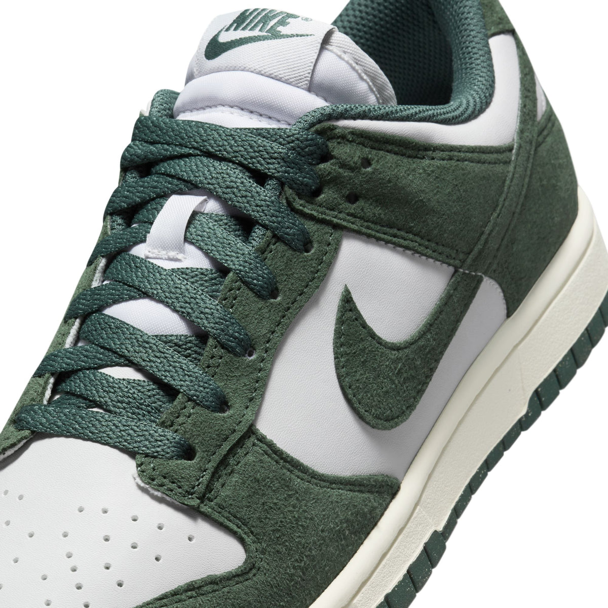 Women&#39;s Nike Dunk Low - PHOTON DUST/VINTAGE GREEN-SAIL-WHITE