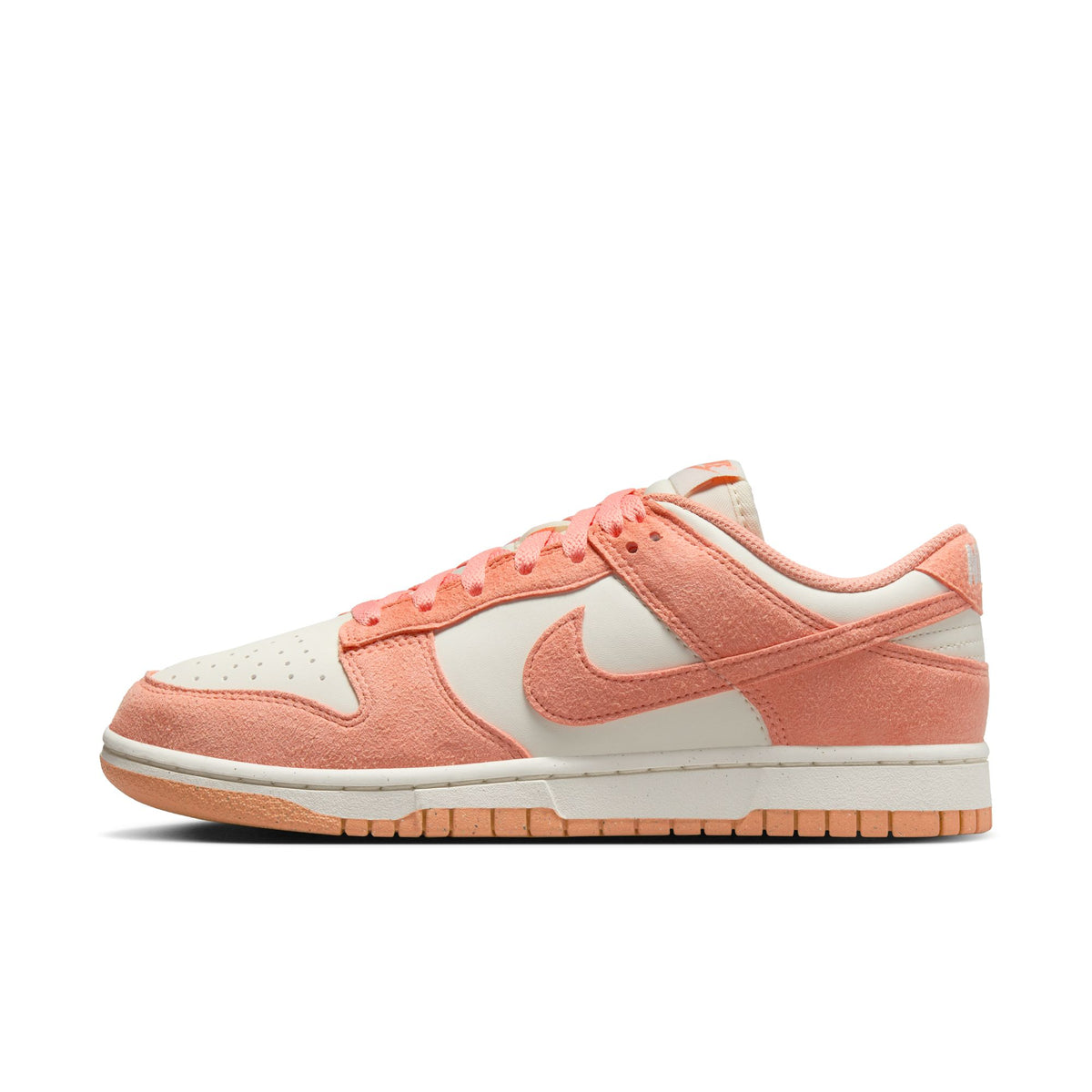 Women&#39;s Nike Dunk Low- SOFT PEARL/APRICOT AGATE-WHITE