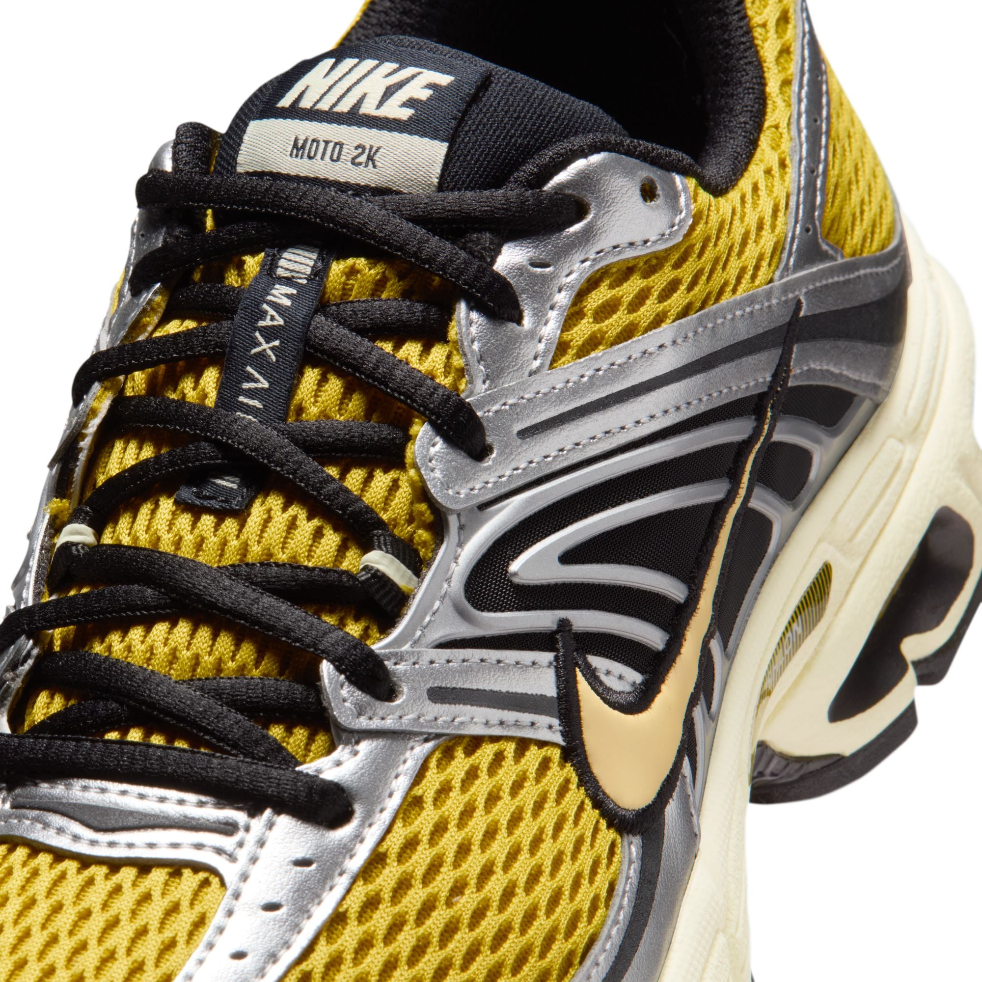 Men's Nike Air Max Moto 2k - SAFFRON QUARTZ/ALABASTER-METALLIC SILVER