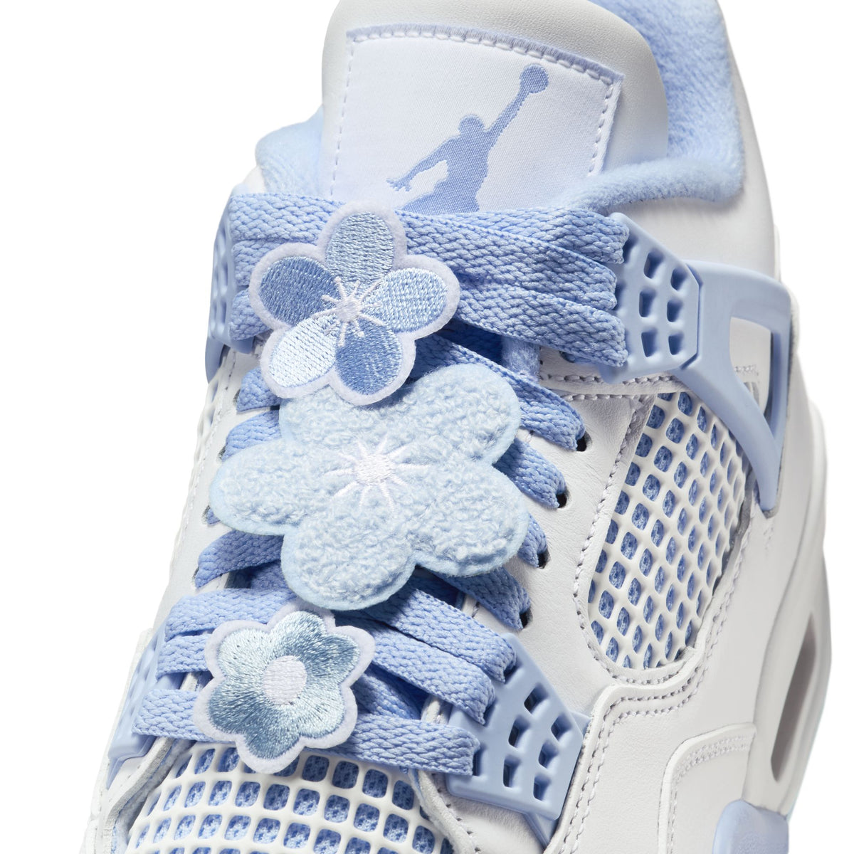 Women’s Air Jordan 4 Retro - ALUMINUM