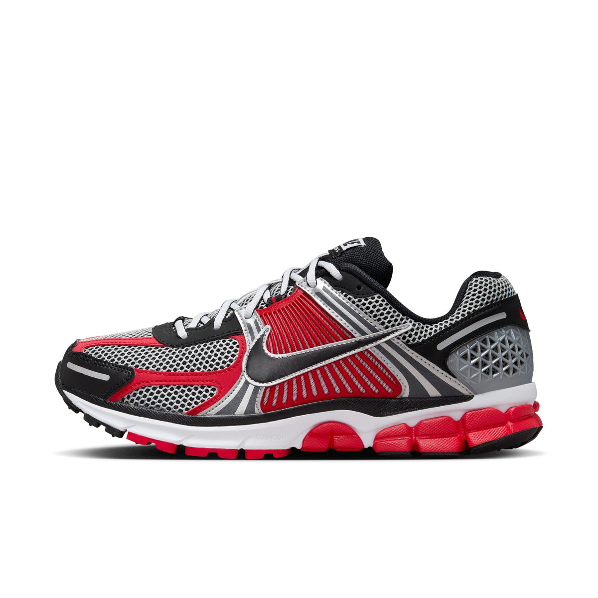 Men&#39;s Nike Zoom Vomero 5 - METALLIC SILVER/BLACK-UNIVERSITY RED