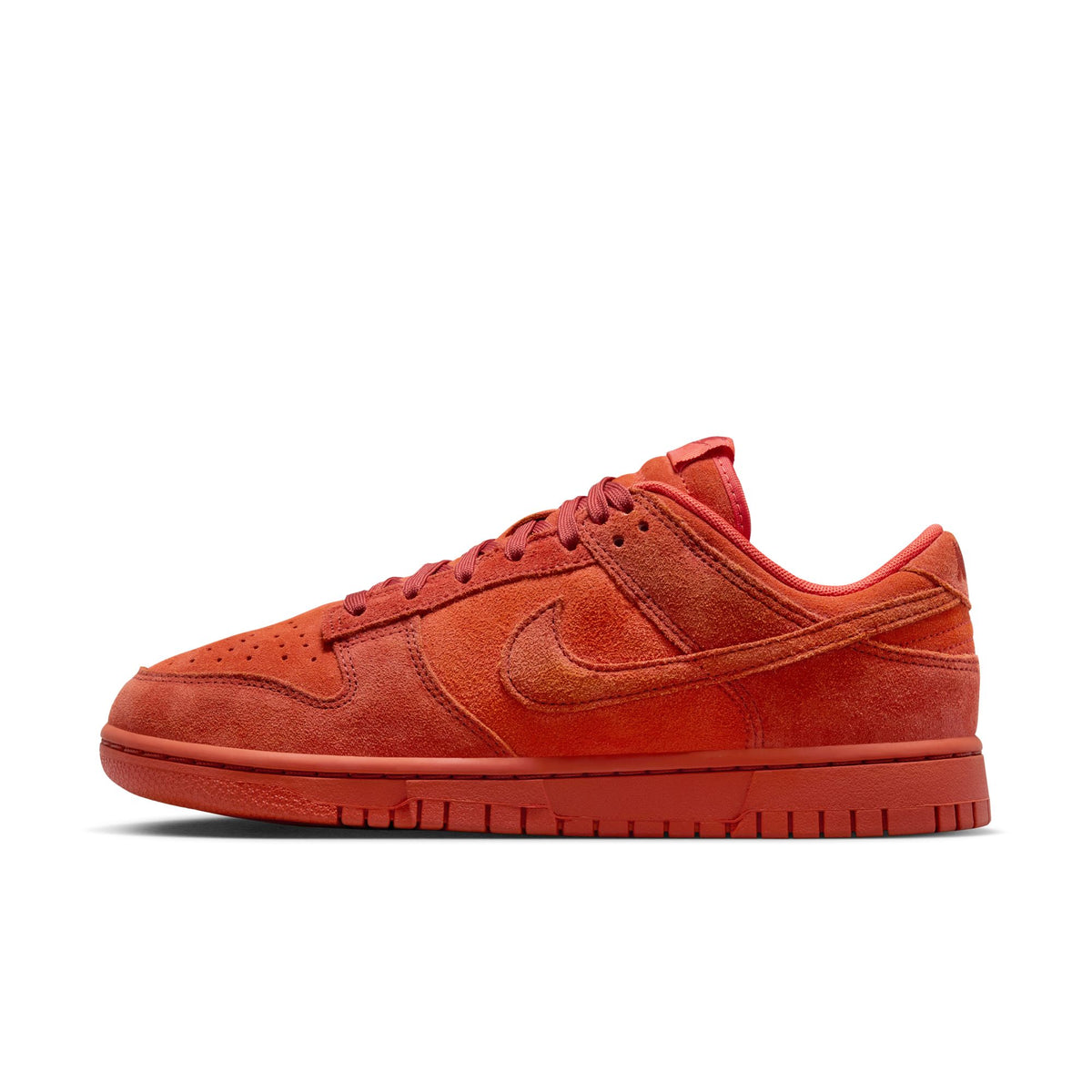 Women&#39;s Nike Dunk Low SE - PICANTE RED/DRAGON RED