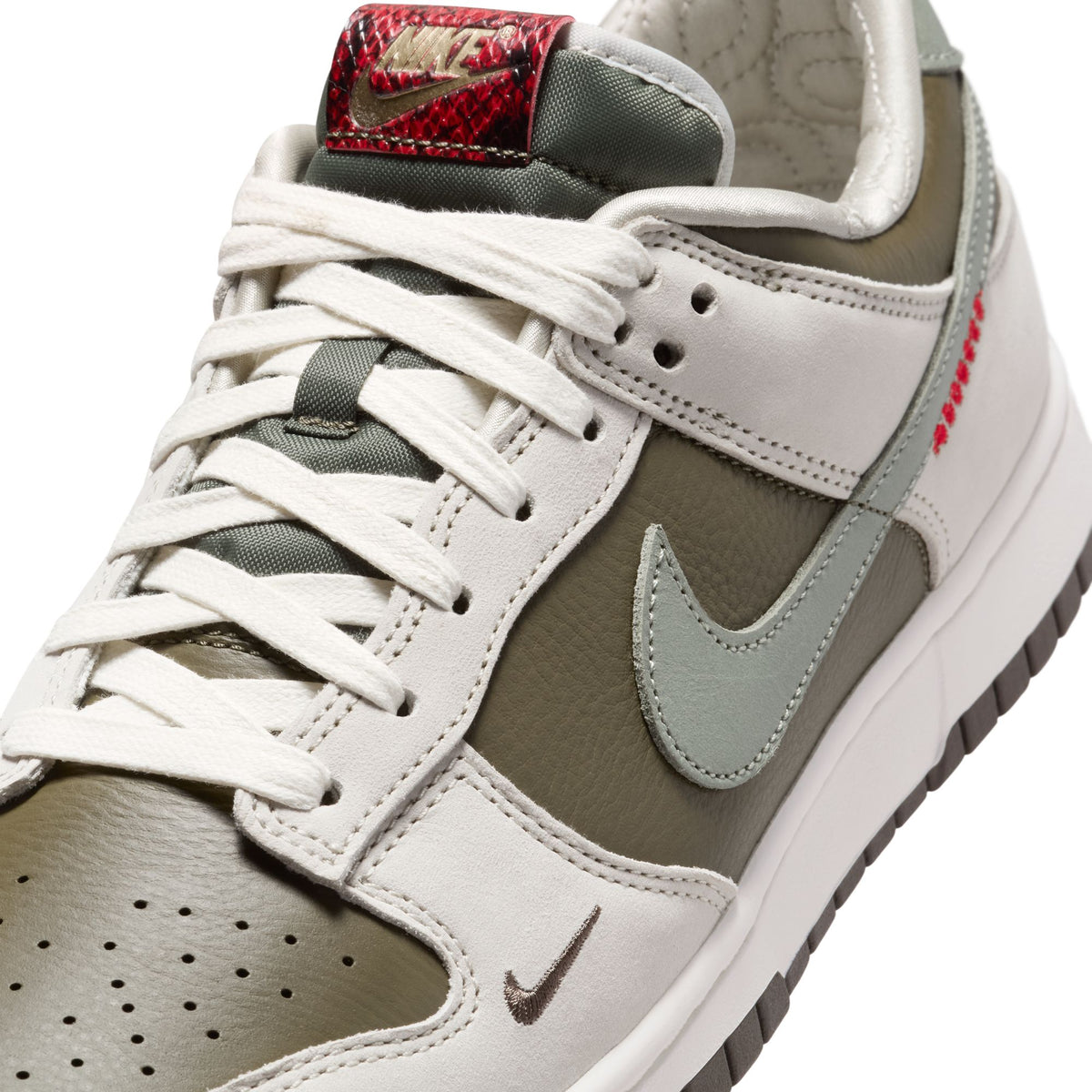 Men&#39;s Nike Dunk Low Retro SE - MEDIUM OLIVE/JADE HORIZON-SAIL-IRONSTONE