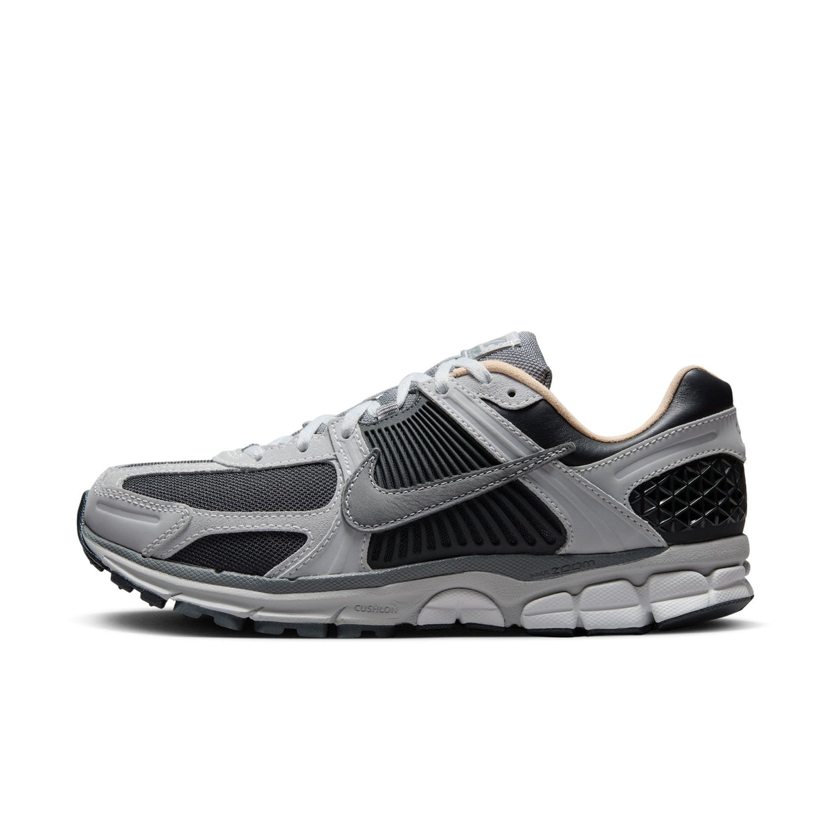 Men&#39;s Nike Zoom Vomero 5 - DK SMOKE GREY/SMOKE GREY-LT SMOKE GREY