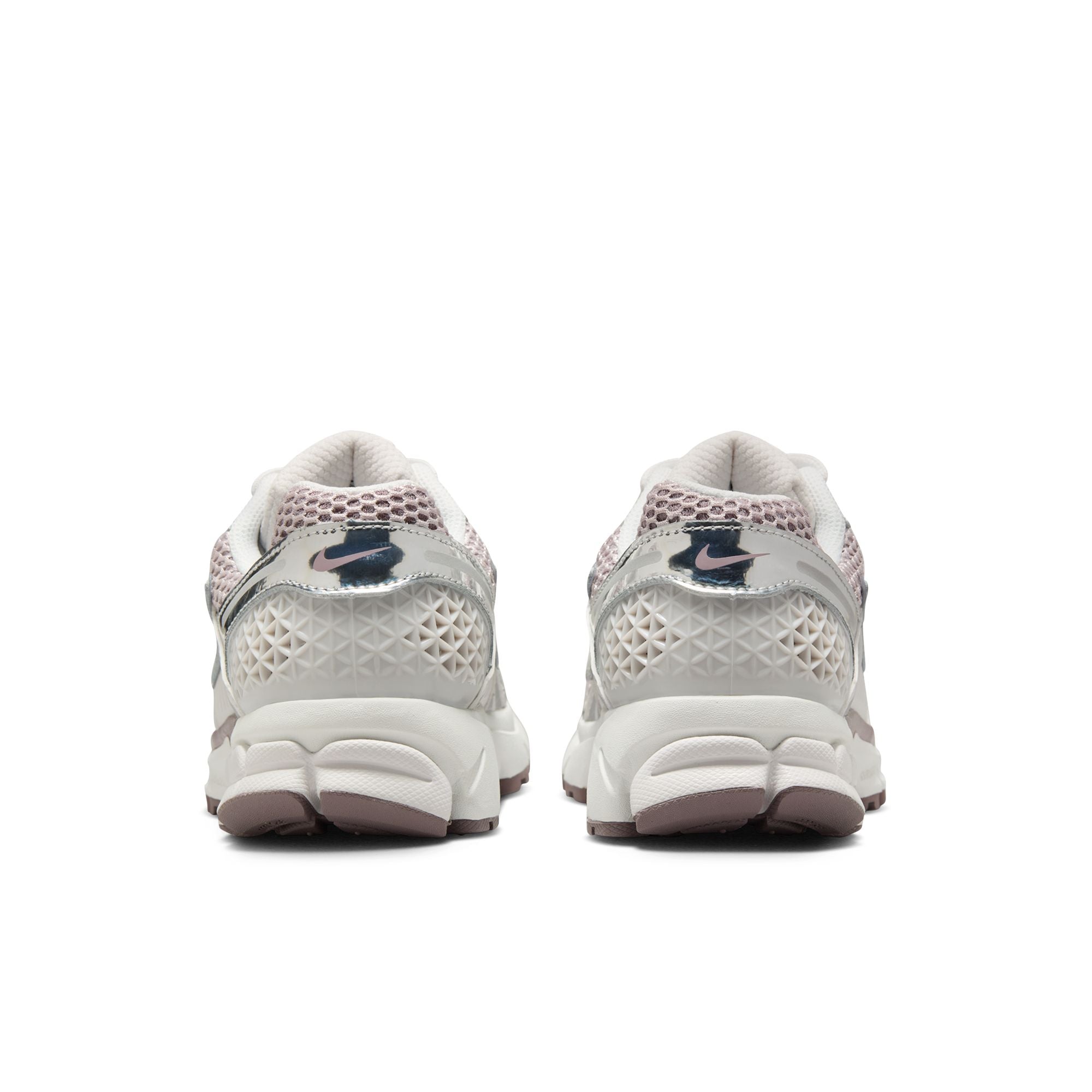 Women's Nike Zoom Vomero 5 - VAST GREY/METALLIC SILVER