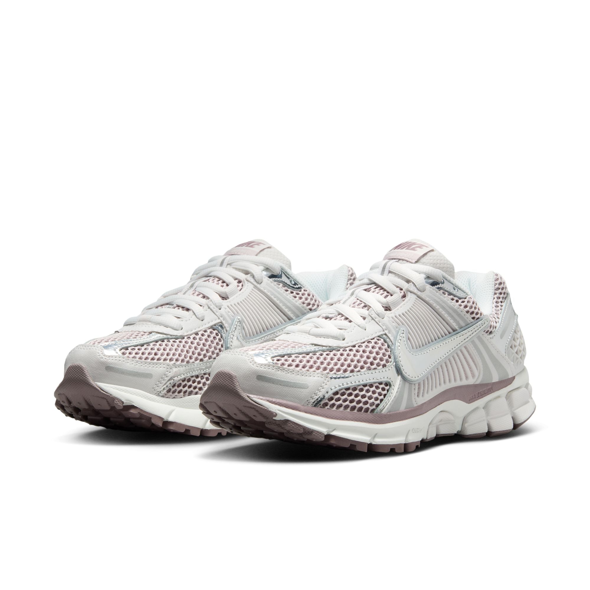 Women's Nike Zoom Vomero 5 - VAST GREY/METALLIC SILVER
