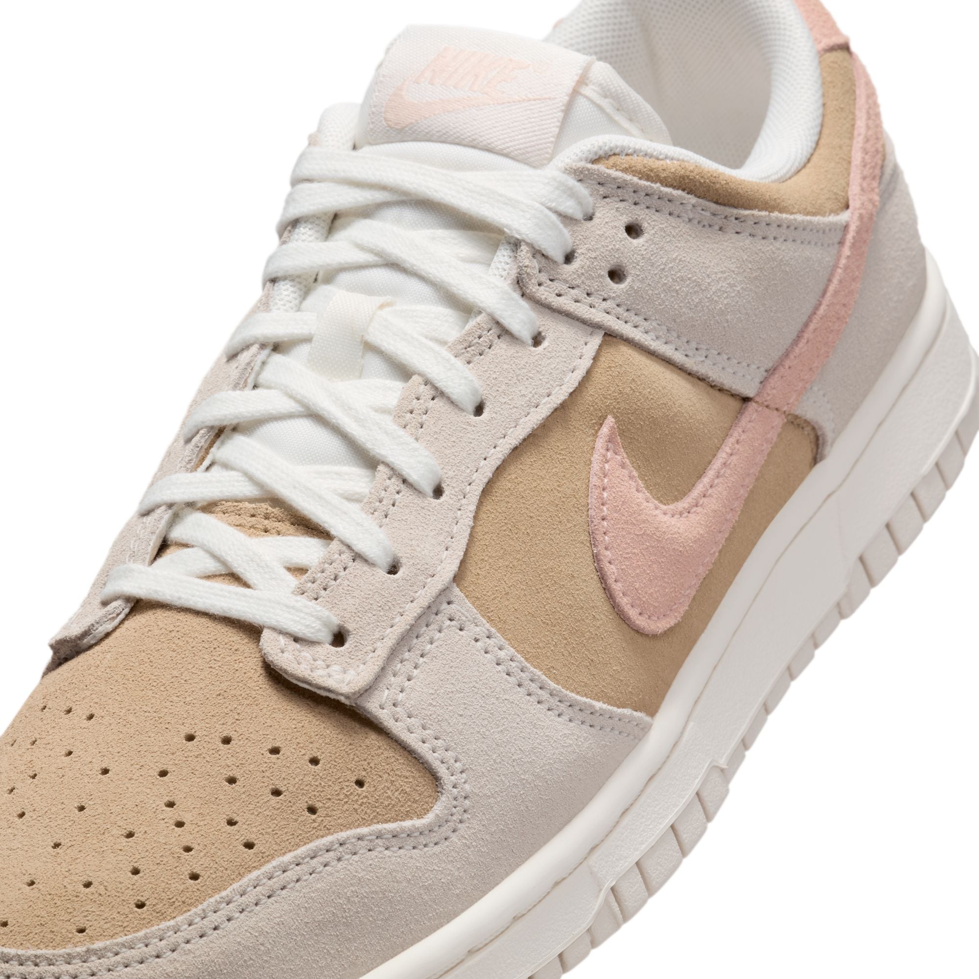 Women's Nike Dunk Low - PHANTOM/WASHED CORAL-PARACHUTE BEIGE