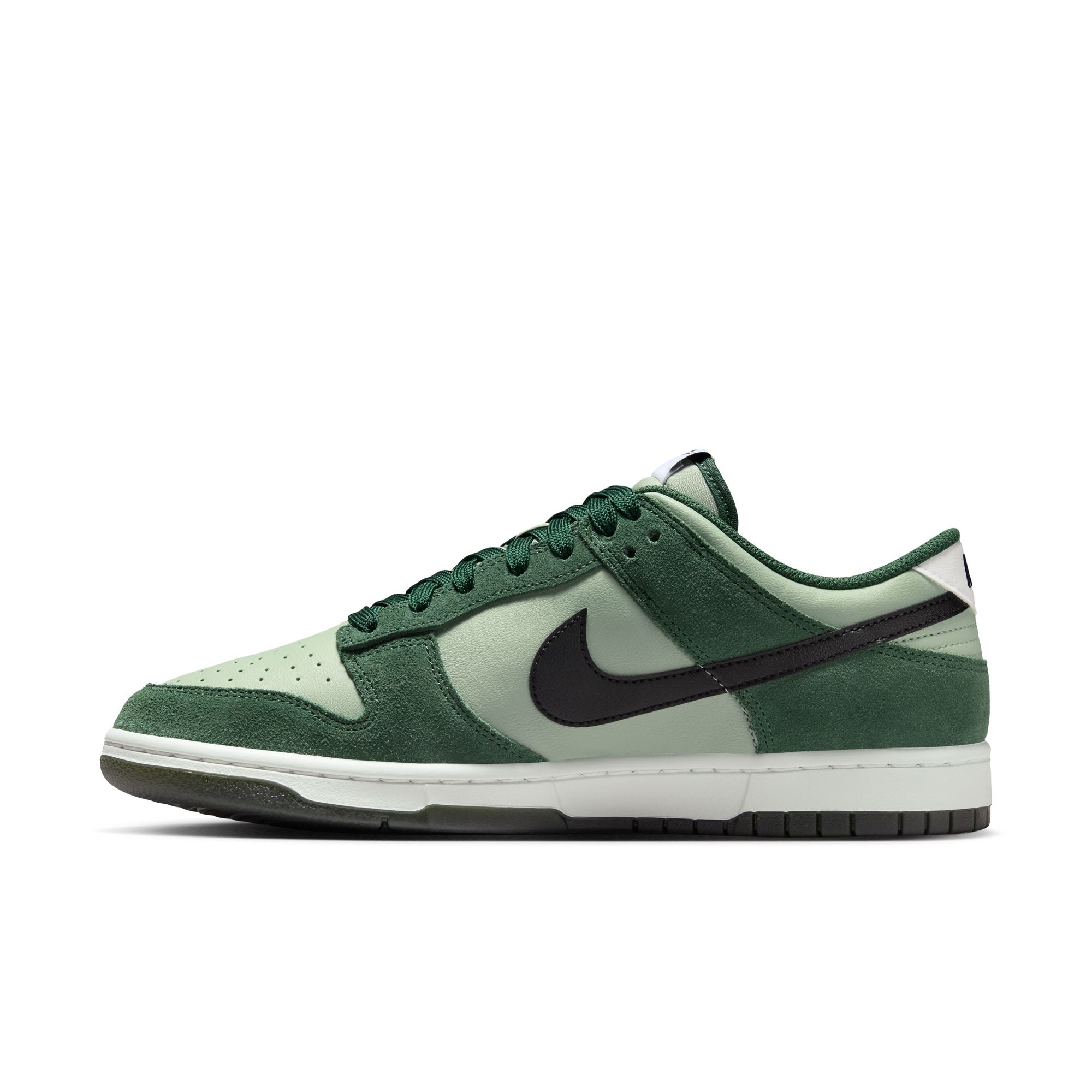 Men's Nike Dunk Low Retro SE - JADE HORIZON/BLACK-FIR-SUMMIT WHITE